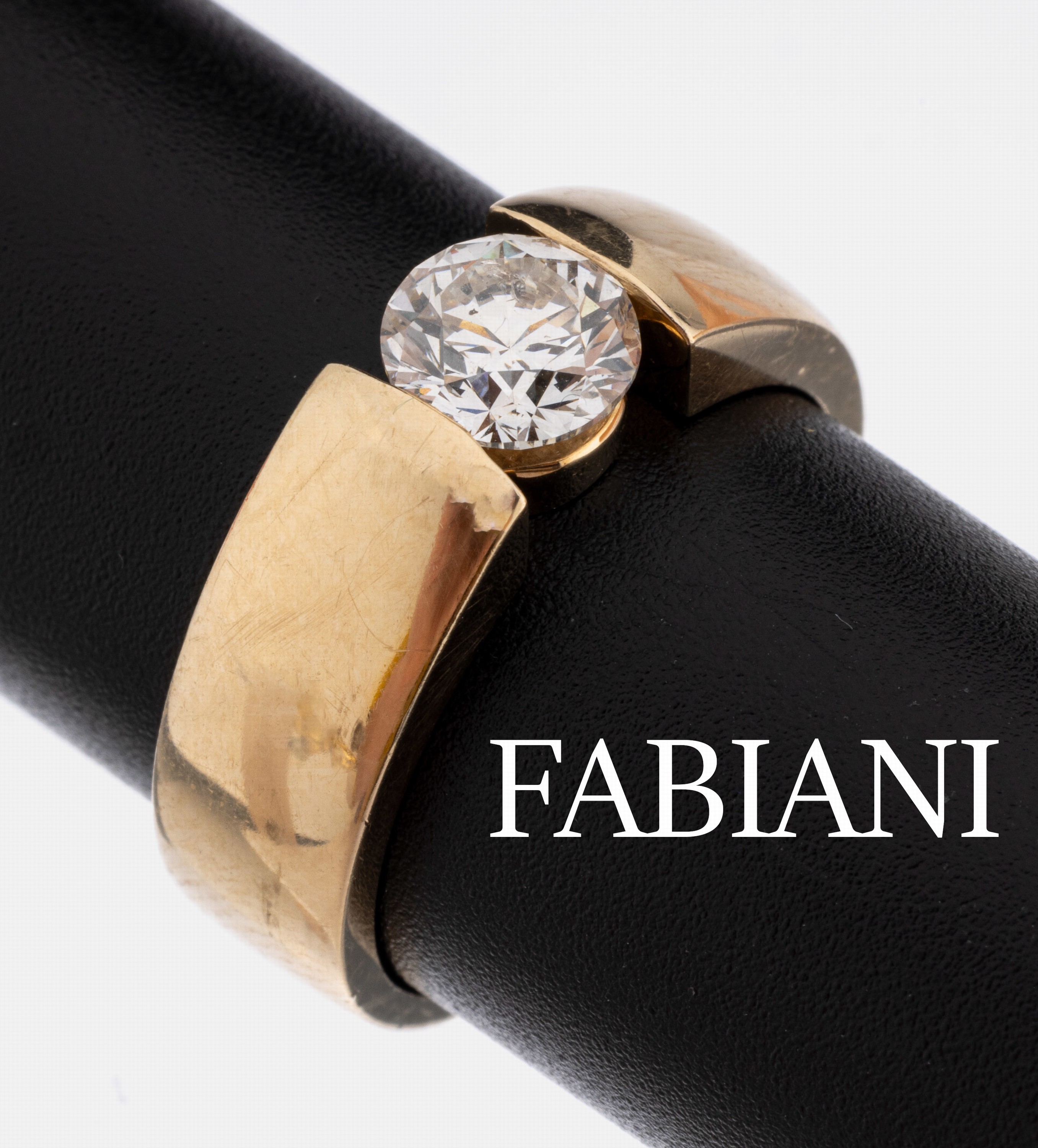 14 kt Gold Brillant-Ring, GG 585/000, Brillant ca. 1.0 ct (grav.) Weiß/p, RW 56, ca.9.5 g, sign. FABIANI