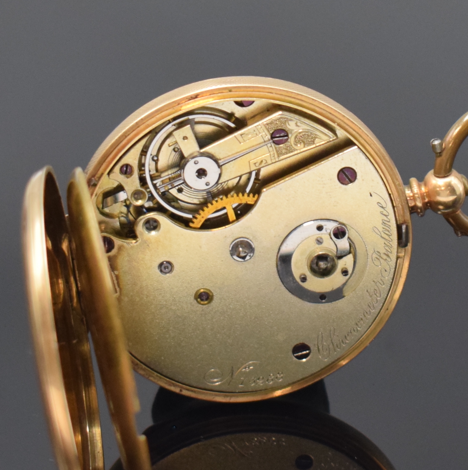 Detail e: Offene Herrentaschenuhr mit Schlüsselaufzug in GG 585/000 Nr. 73288, Schweiz für den englischen Markt um 1880, guill. Geh. m. offenem ...