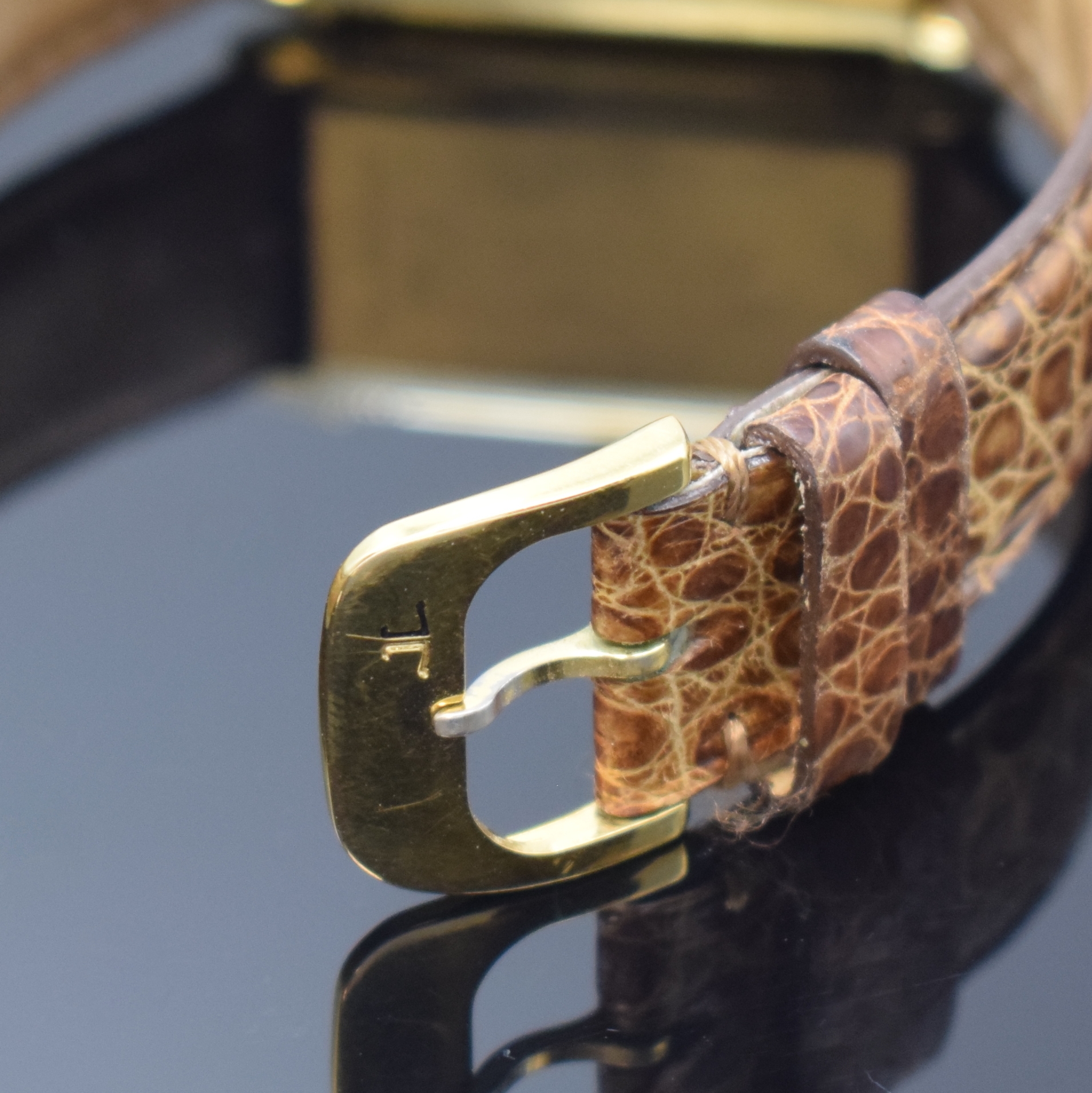 Detail b: Jaeger-LeCoultre Armbanduhr Reverso Classique Referenz 250.1.86 in GG 750/000, Schweiz um 1995, Handaufzug, um 180 Grad drehbares Wendegeh. inkl. ...