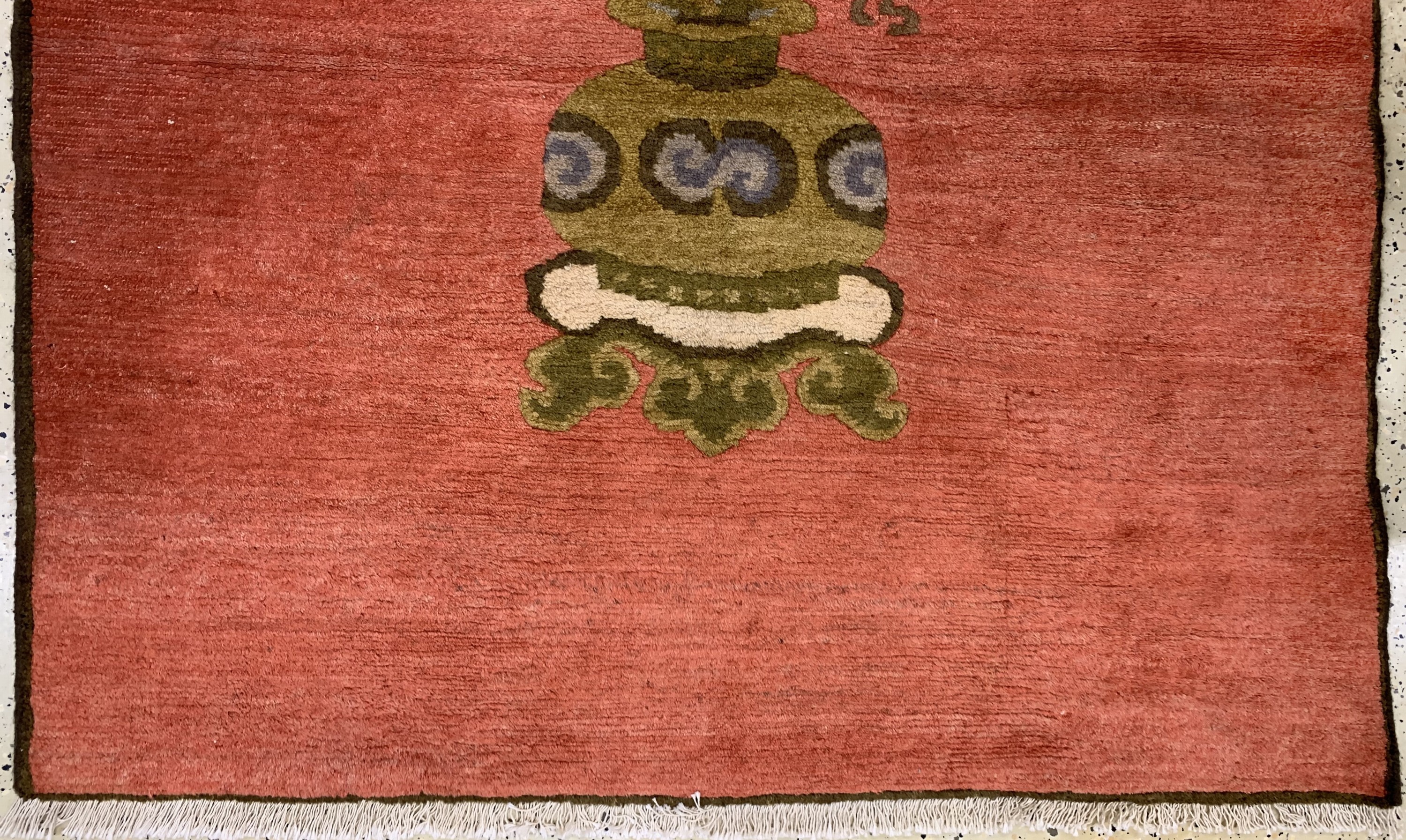 Detail c: Vasen-Teppich, Mongolai, Mitte 20.Jhd, Wolle auf Baumwolle, ca. 155 x 136 cm, EHZ: 2
