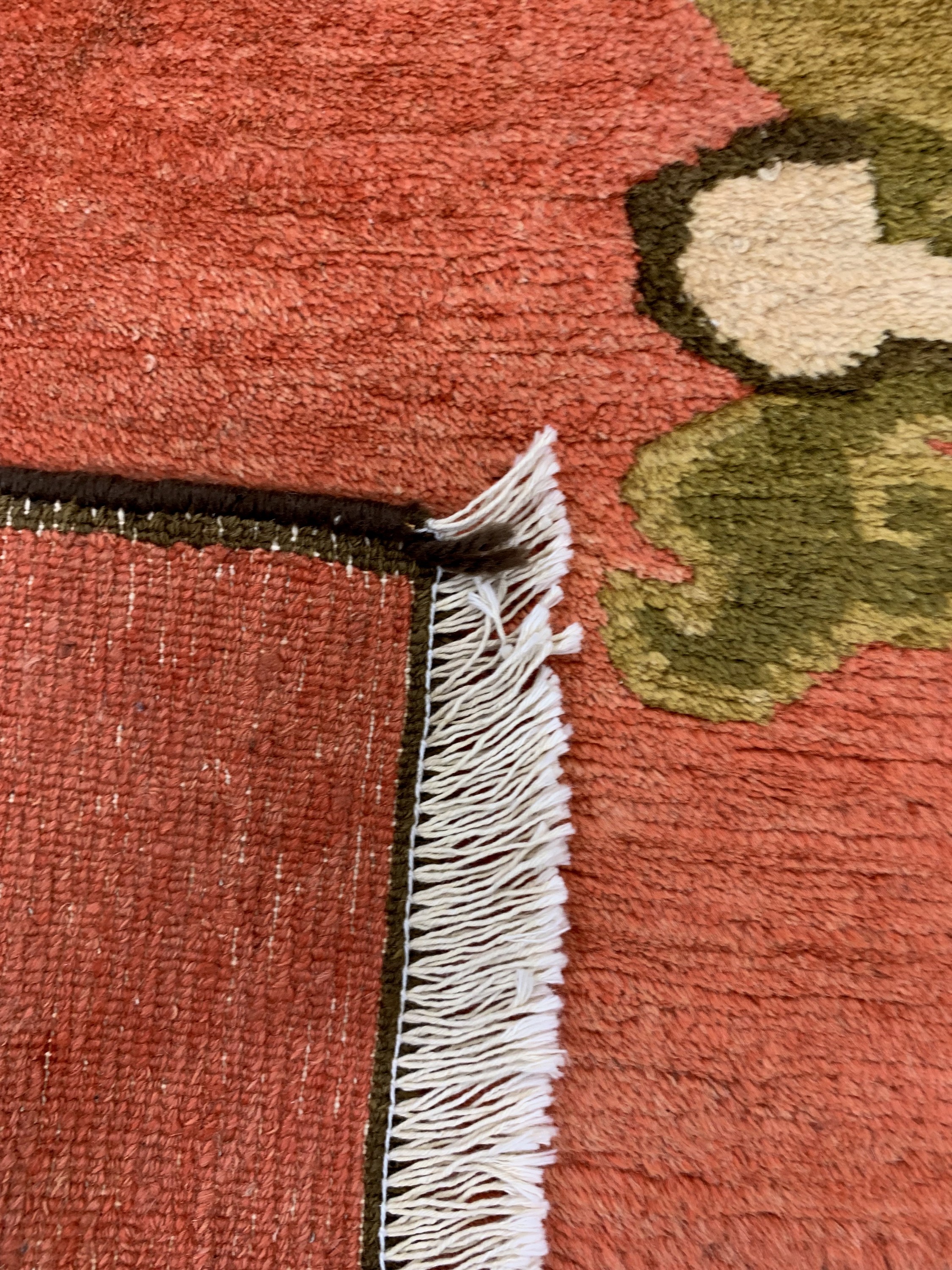 Detail e: Vasen-Teppich, Mongolai, Mitte 20.Jhd, Wolle auf Baumwolle, ca. 155 x 136 cm, EHZ: 2