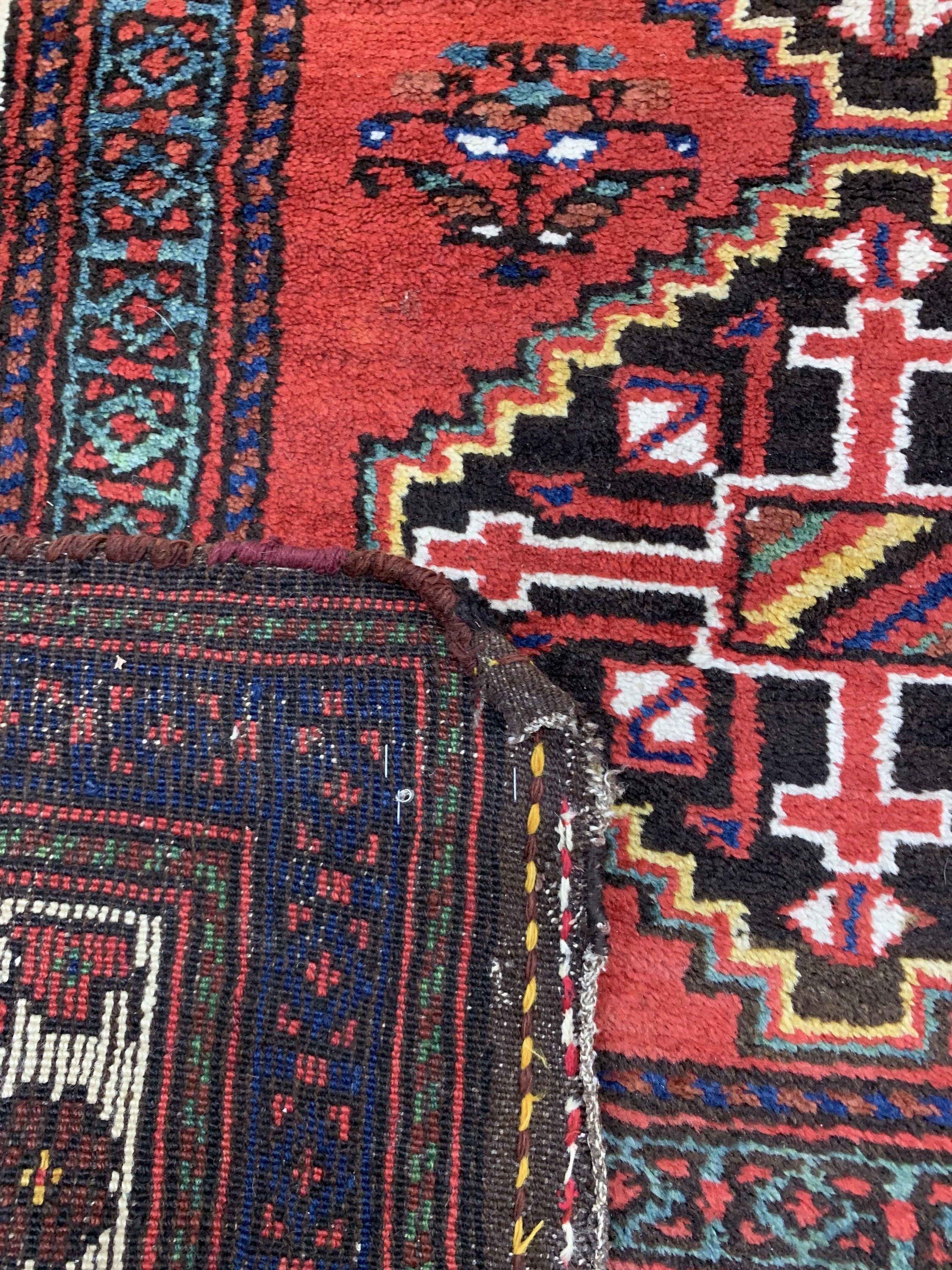 Detail e: Kelardascht antik, Persien, um 1900, Wolle auf Wolle, ca. 430 x 123 cm, EHZ: 3-4