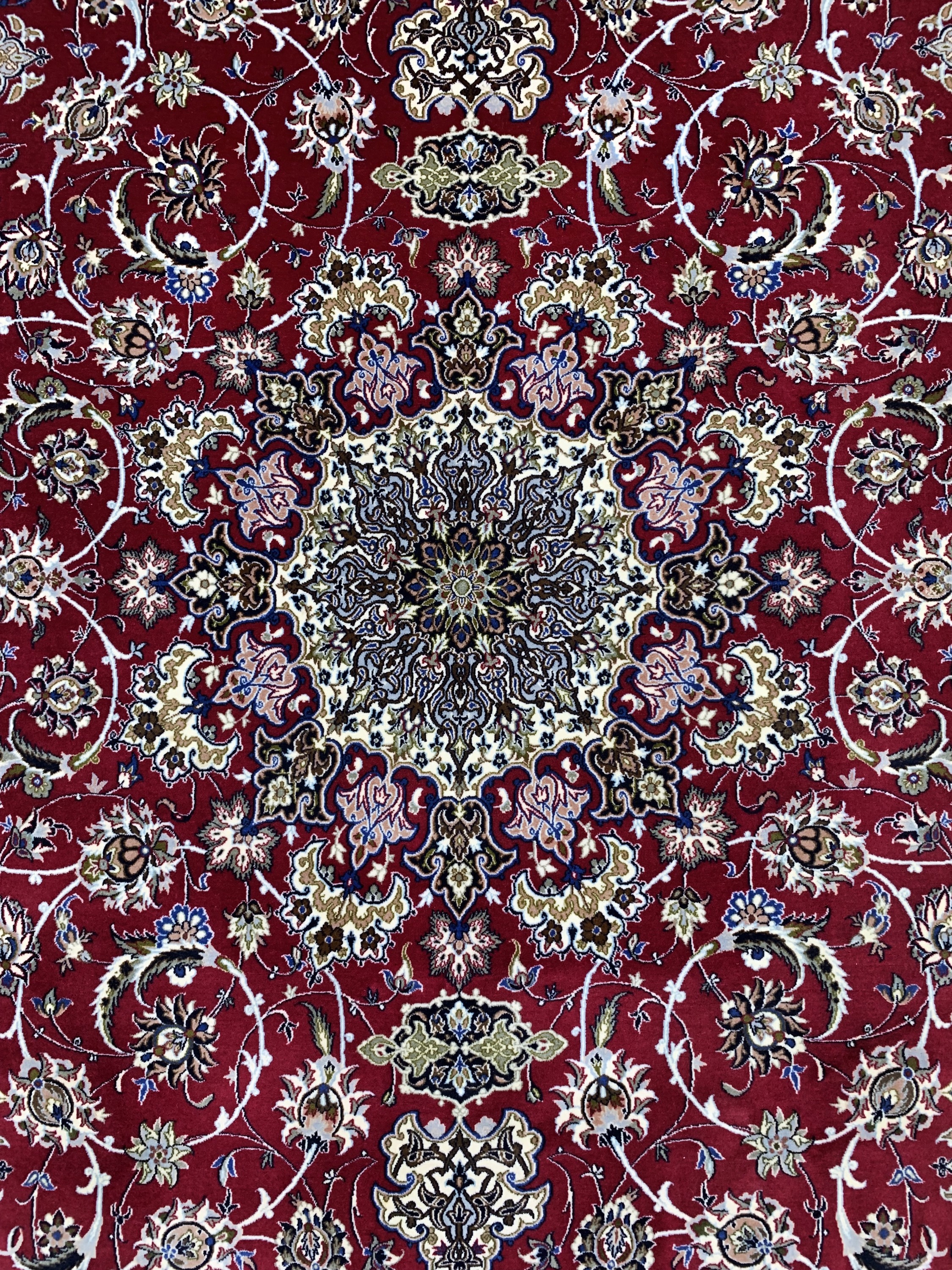 Detail d: Esfahan fein Persien, signiert"Enteshari", Mitte 20.Jhd, Korkwolle mit und auf Seide, ca. 326 x 212 cm, EHZ:1-2