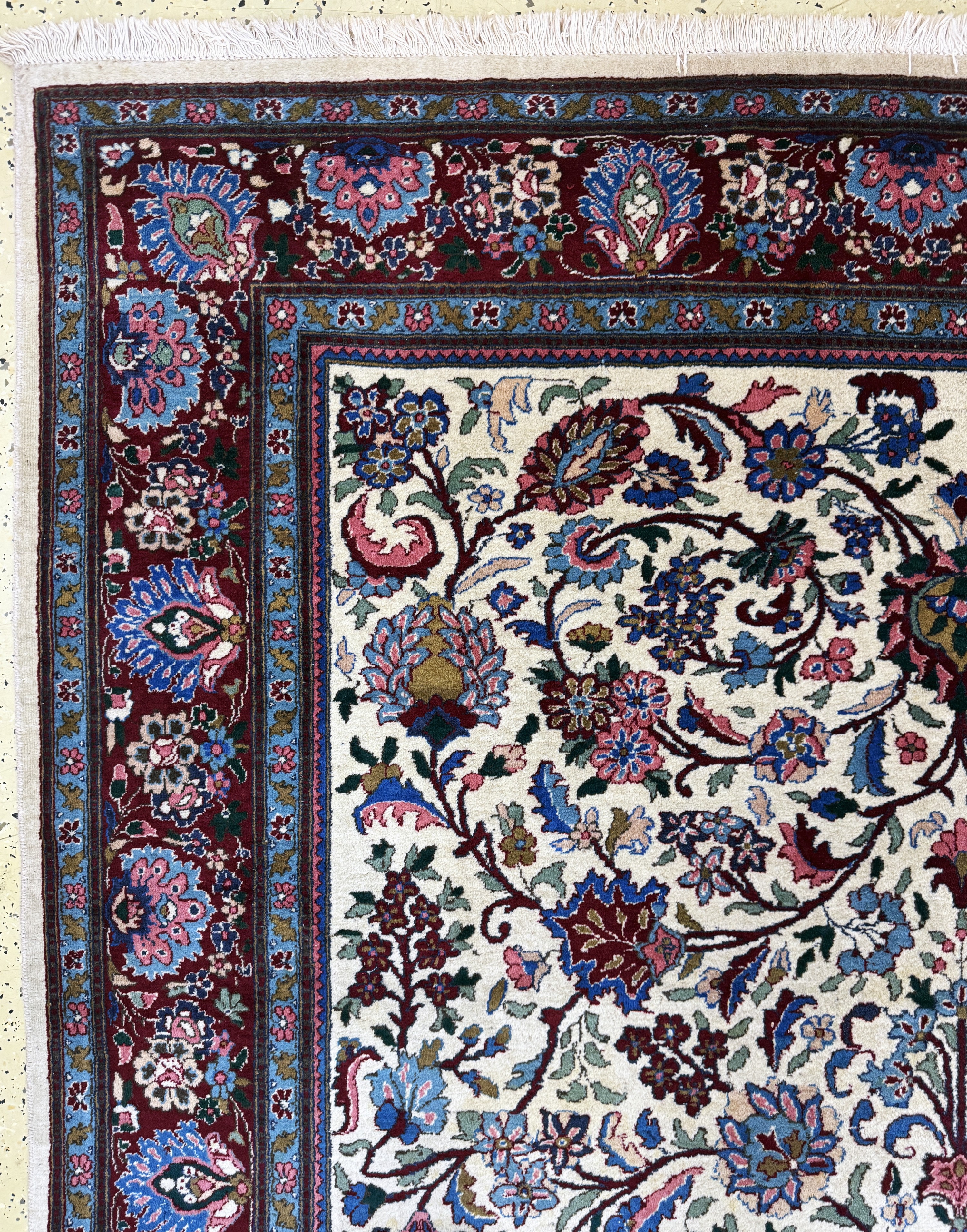 Detail d: Hereke alt, Türkei, Mitte 20.Jhd, Wolle aufBaumwolle, ca. 305 x 205 cm, EHZ: 2
