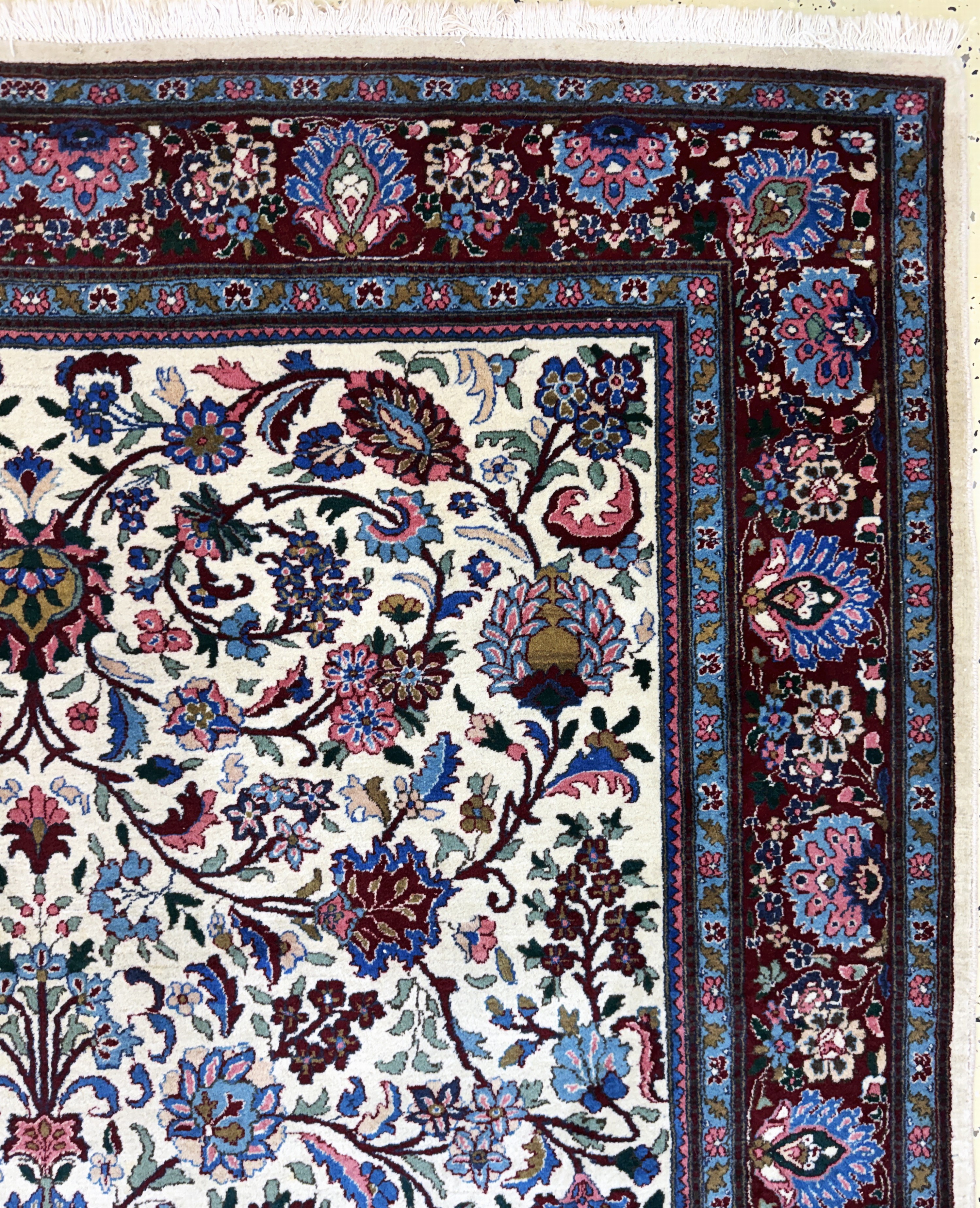 Detail e: Hereke alt, Türkei, Mitte 20.Jhd, Wolle aufBaumwolle, ca. 305 x 205 cm, EHZ: 2