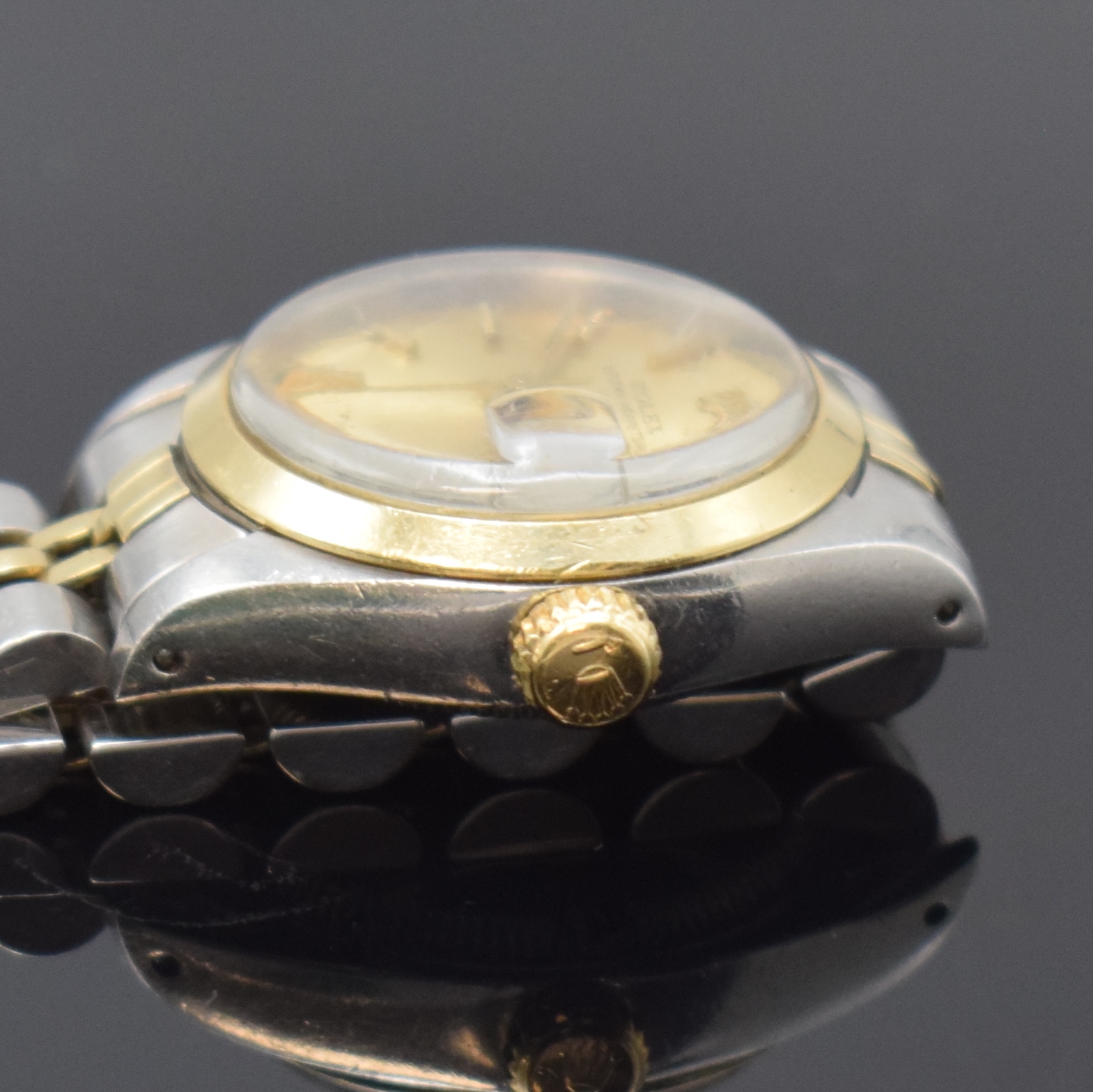Detail c: ROLEX Oyster Perpetual Date Damenarmbanduhr Referenz 6916, Schweiz um 1979, Automatik, Edelstahl/Gold komb., Jubileeband m. Faltschl., Boden u. Krone ...