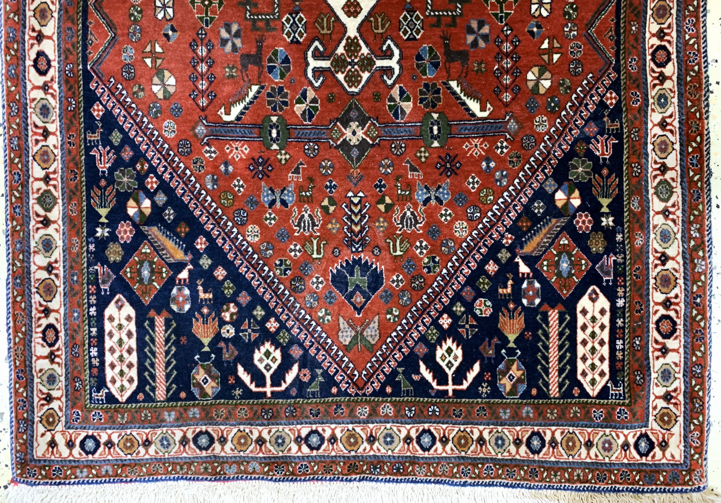 Detail b: 2 Lots, Ghom Kork, Persien, Ende 20.Jhd, Korkwolle, ca. 125 x 85 cm, Restaurierungsbedürftig, EHZ: 2, Kaschkuli fein, Persien, Mitte 20.Jhd, Wolle ...