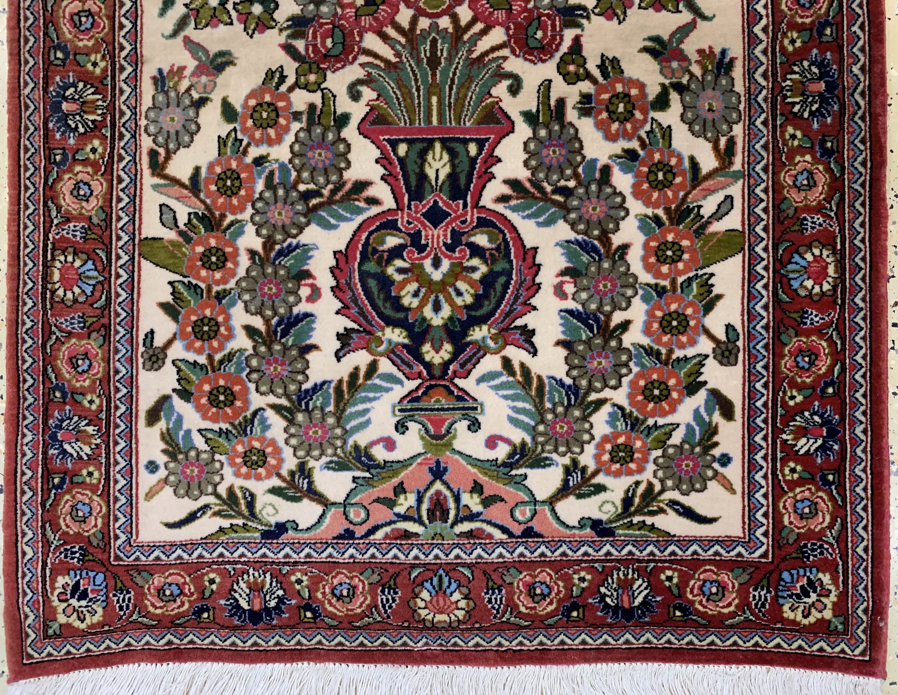 Detail e: 2 Lots, Ghom Kork, Persien, Ende 20.Jhd, Korkwolle, ca. 125 x 85 cm, Restaurierungsbedürftig, EHZ: 2, Kaschkuli fein, Persien, Mitte 20.Jhd, Wolle ...