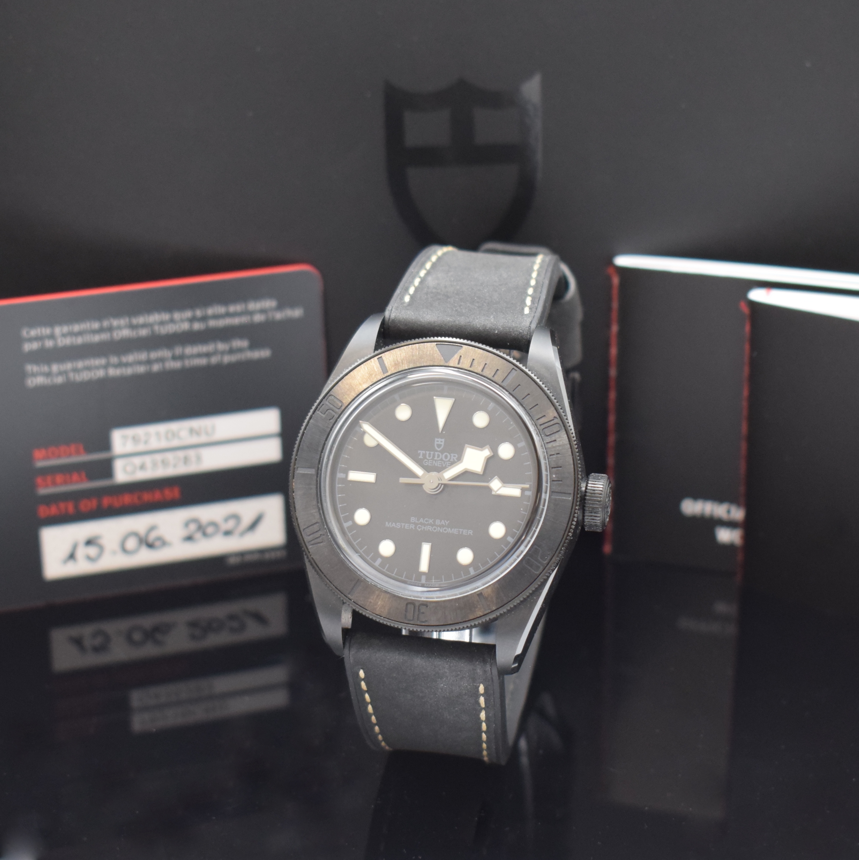 TUDOR Black Bay Master Chronometer Herrenarmbanduhr Referenz 79210CNU, Schweiz verk. lt. beil. Pap. 06/2021, Automatik, Keramikgeh. beids. vergl., ...