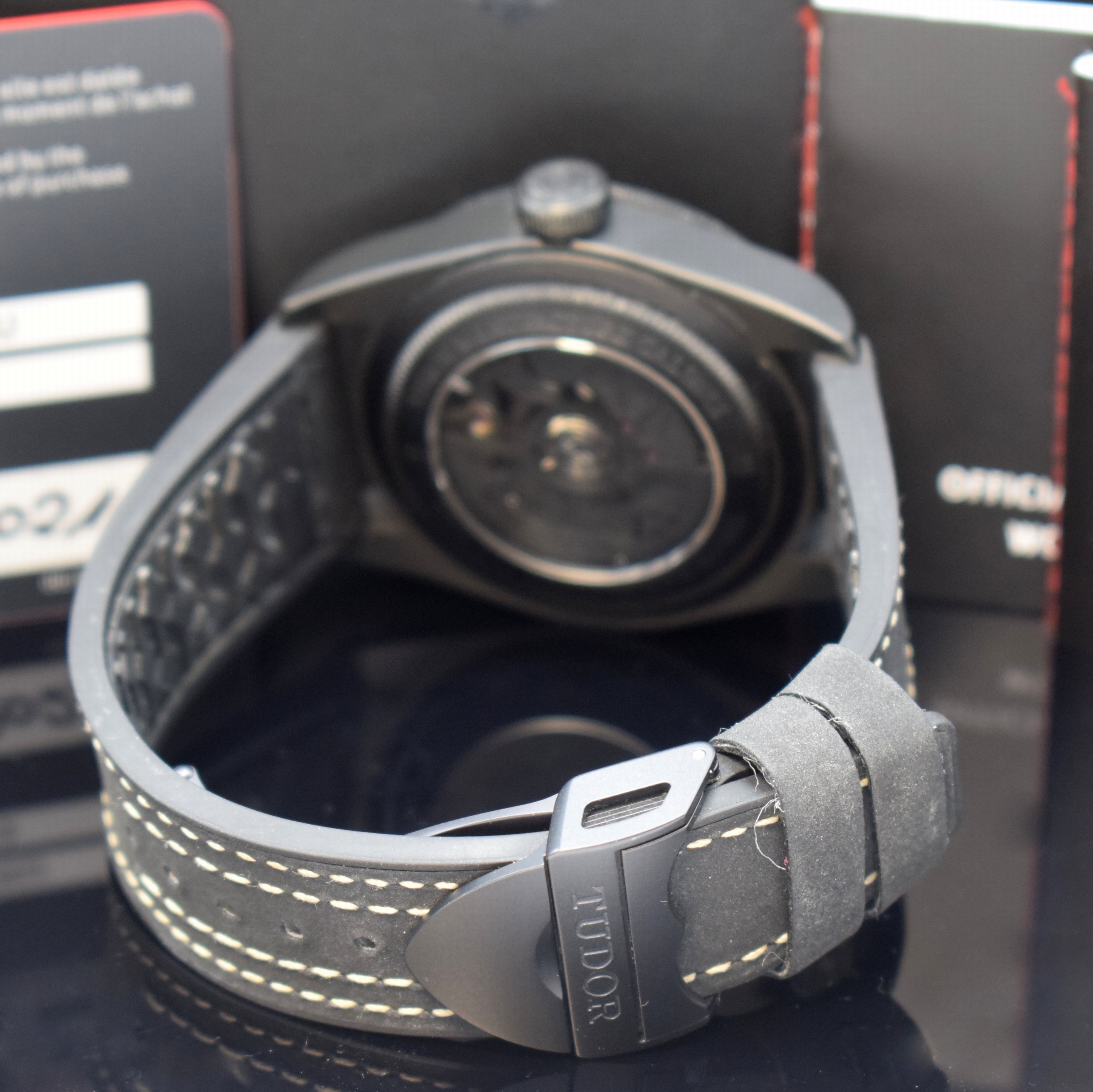Detail b: TUDOR Black Bay Master Chronometer Herrenarmbanduhr Referenz 79210CNU, Schweiz verk. lt. beil. Pap. 06/2021, Automatik, Keramikgeh. beids. vergl., ...