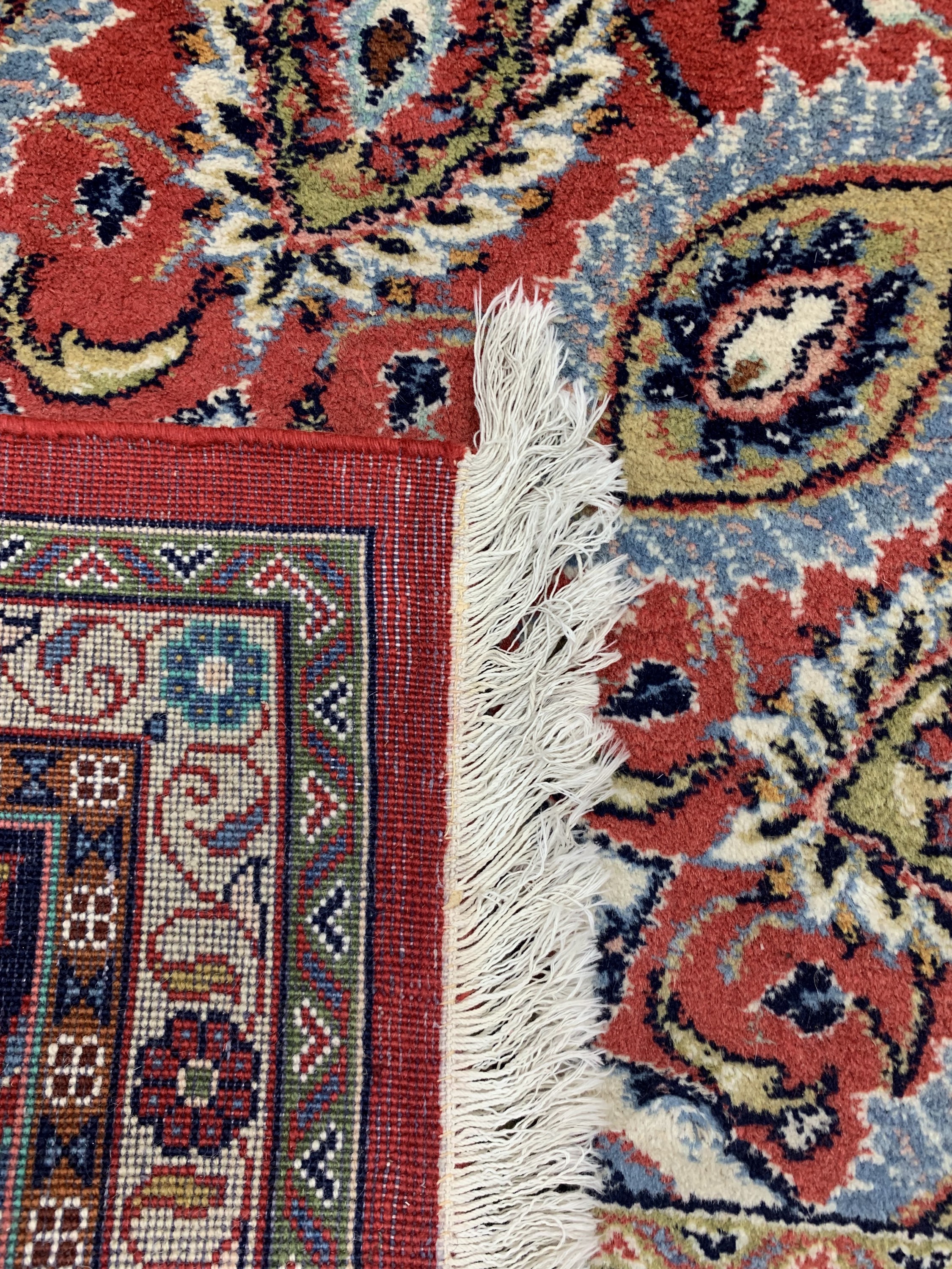 Detail g: Sarogh, Persien, Ende 20.Jhd, Wolle auf Baumwolle, ca. 350 x 265 cm, EHZ: 2