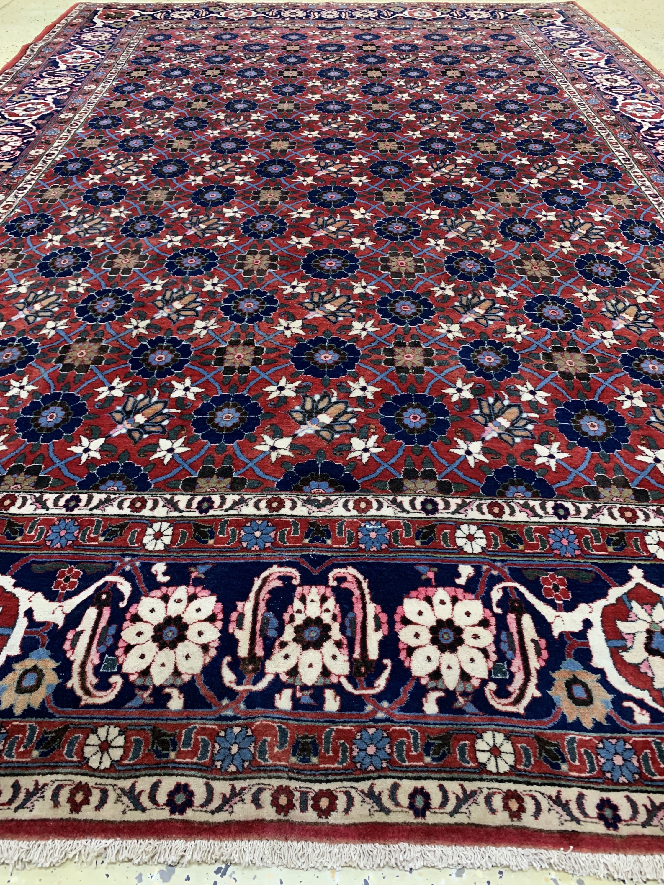 Detail f: Weramin alt, Persien, Mitte 20.Jhd, Wolle auf Baumwolle, ca. 323 x 220 cm, gereinigt, EHZ: 2