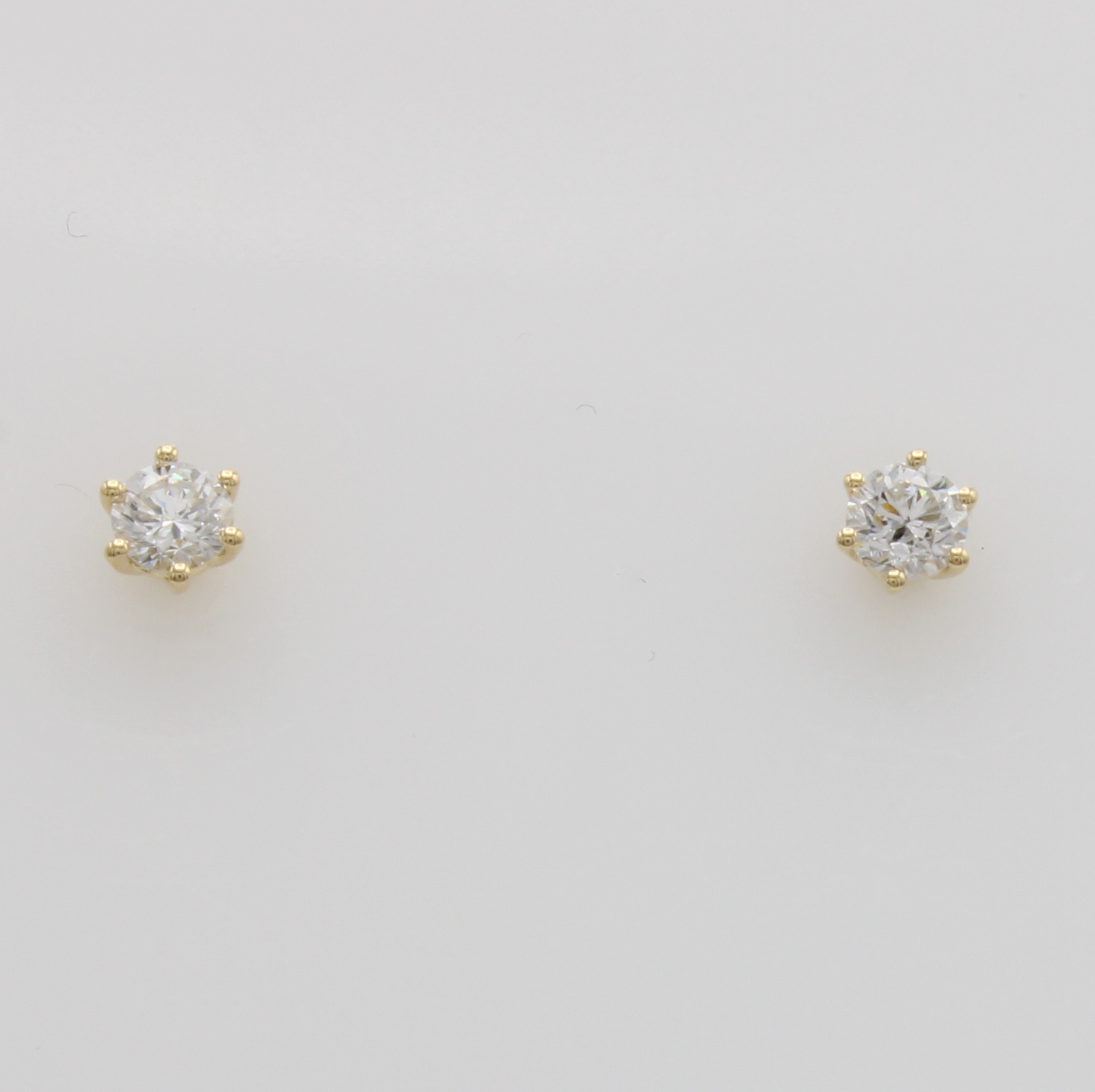 Image 26882291 - Paar Ohrstecker mit Brillanten, GG 750/000, 2 Brill. zus. ca. 0.30 ct feines Weiß/si, ...