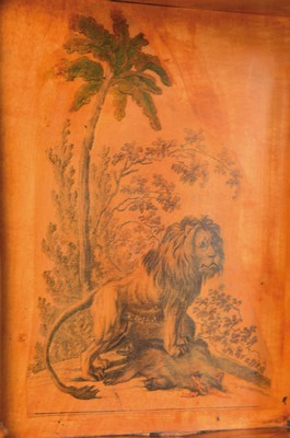 26882689b - Biedermeier Standsekretär, um 1820, Nußbaumfurnier, hinter senkrechter Klappe ...