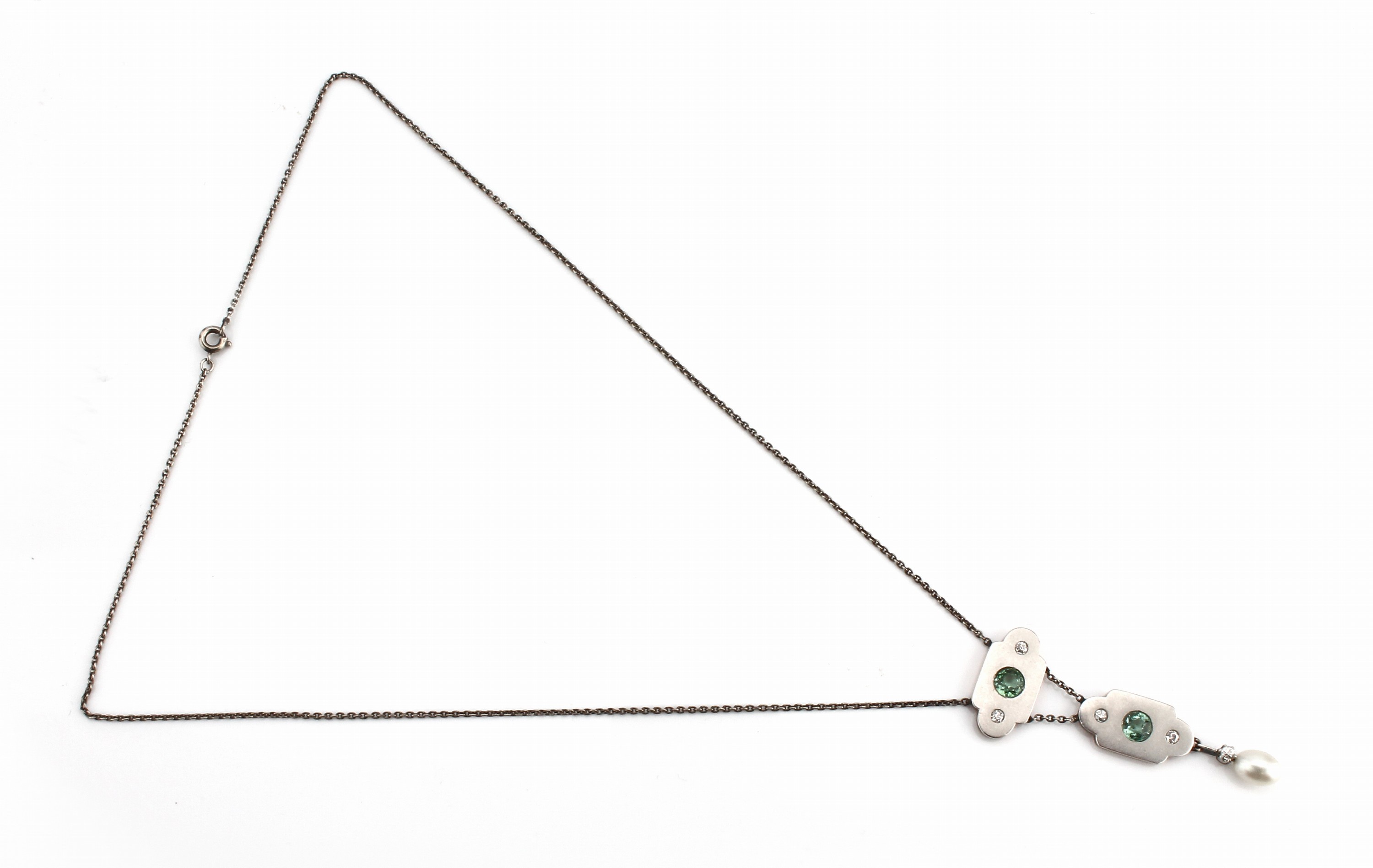 Detail a: 14 kt Gold und Platin Diamant-Turmalin-Perl- Collier, GG 585/000 und Pt gepr., Mittelteil mit 5 Altschliffdiamanten zus. ca. 0.10 ct Weiß/si-p, 2 ...