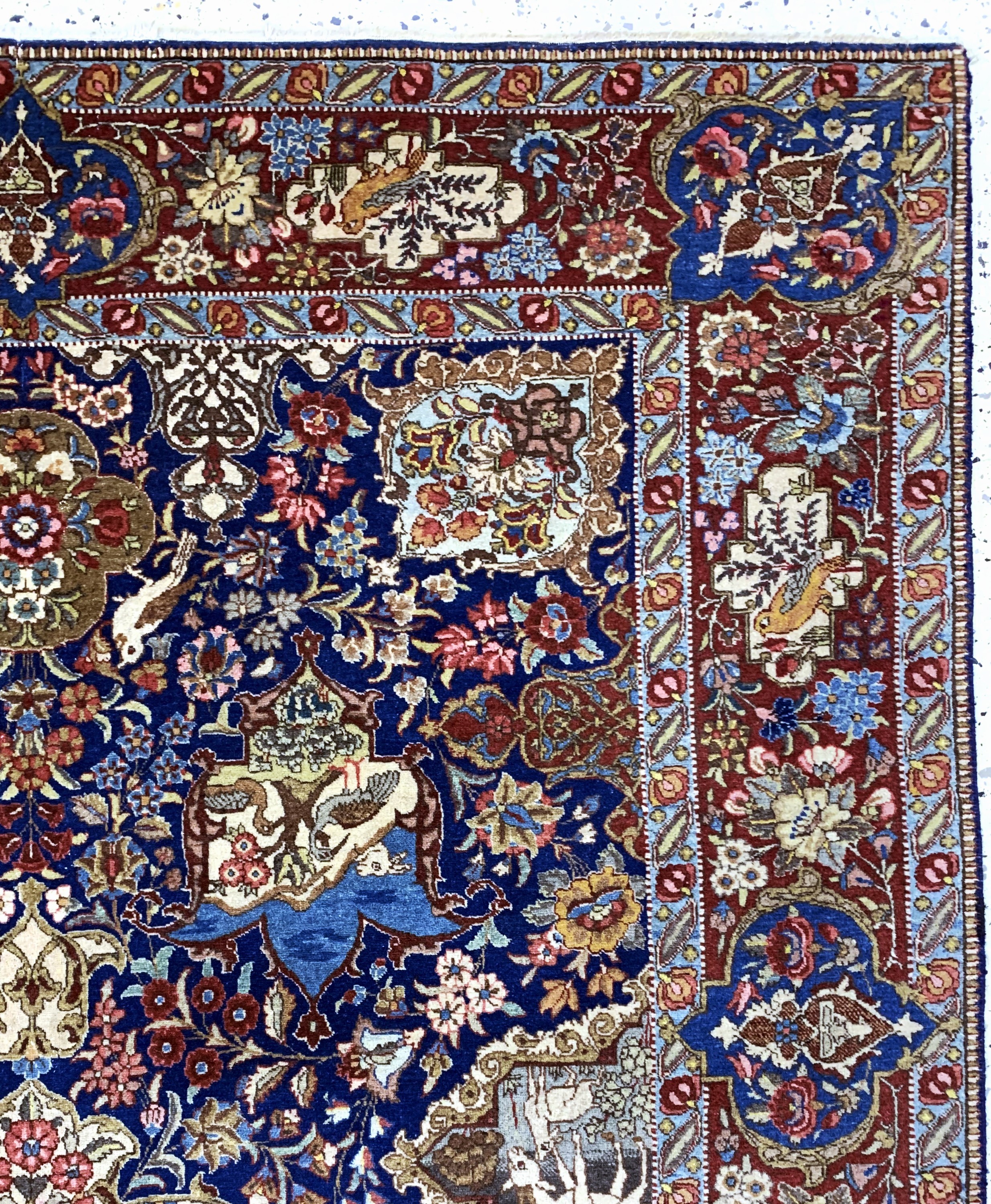 Detail e: Täbriz fein, Persien, Anfang 20.Jhd, Korkwolle auf Baumwolle, ca. 265 x 166 cm, minimale Mottenfraß, EHZ: 2, (kleine Beschädigung am Rand)