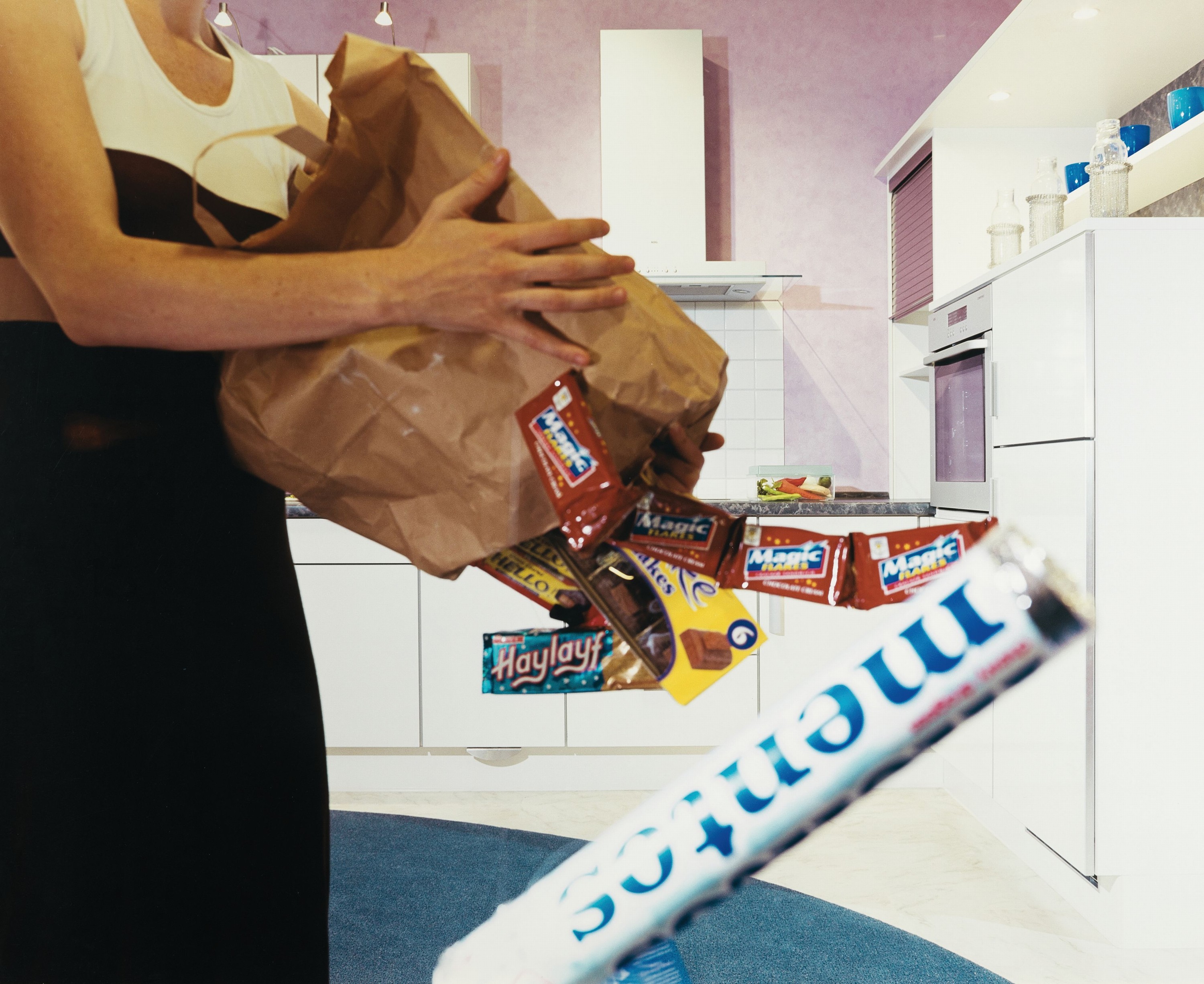 Kerstin Flake, geb. 1967, Ohne Titel, Fotodruck auf Aluminium, rückseitig sign. und num. 1/5, dat. 2001, ca. 60x75cm
