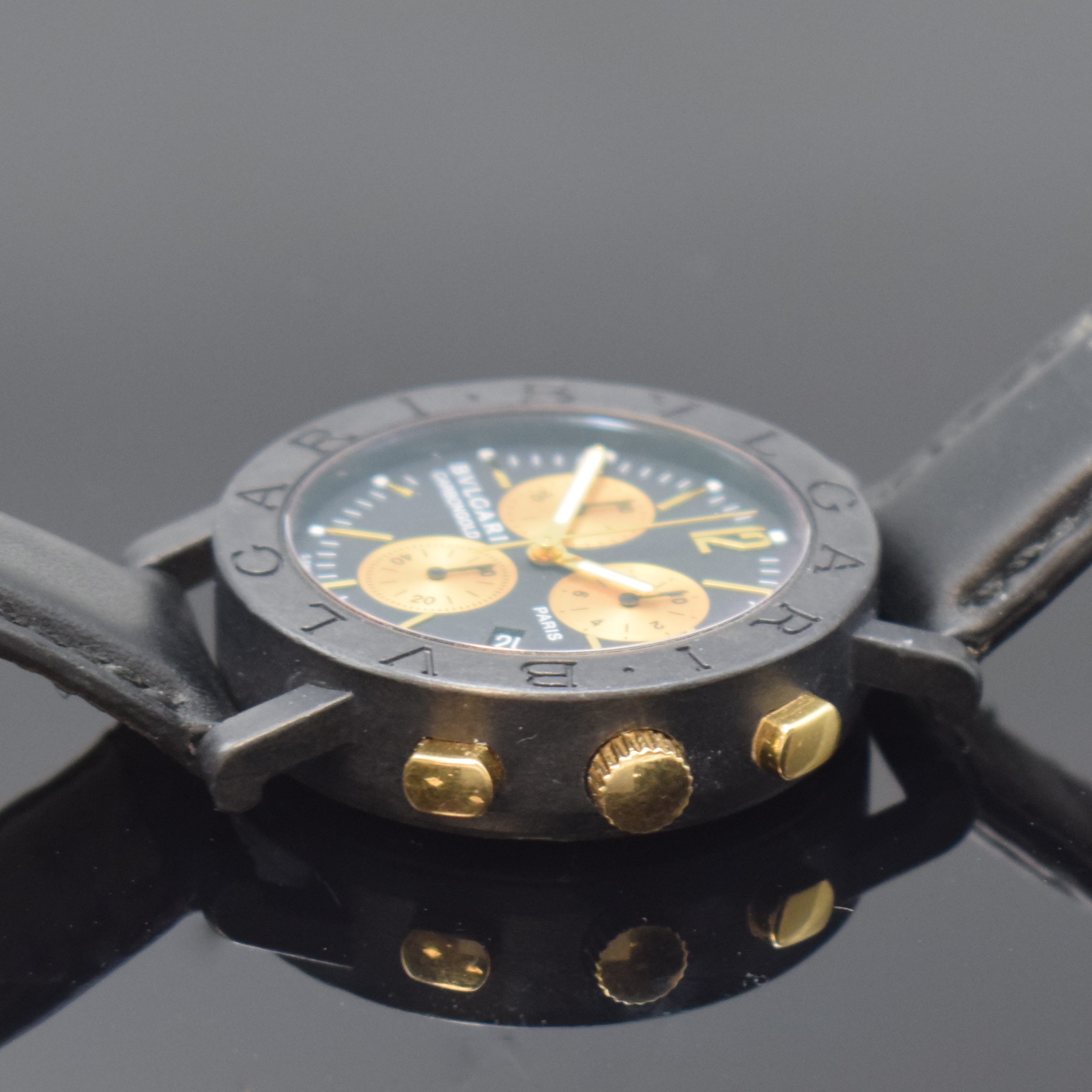 Detail c: BULGARI Carbongold auf 999 Stück limitierter Armbandchronograph Referenz BB 38 CL CH Paris-Edition, Schweiz um 2010, quarz, Carbon- Geh. inkl. orig. ...