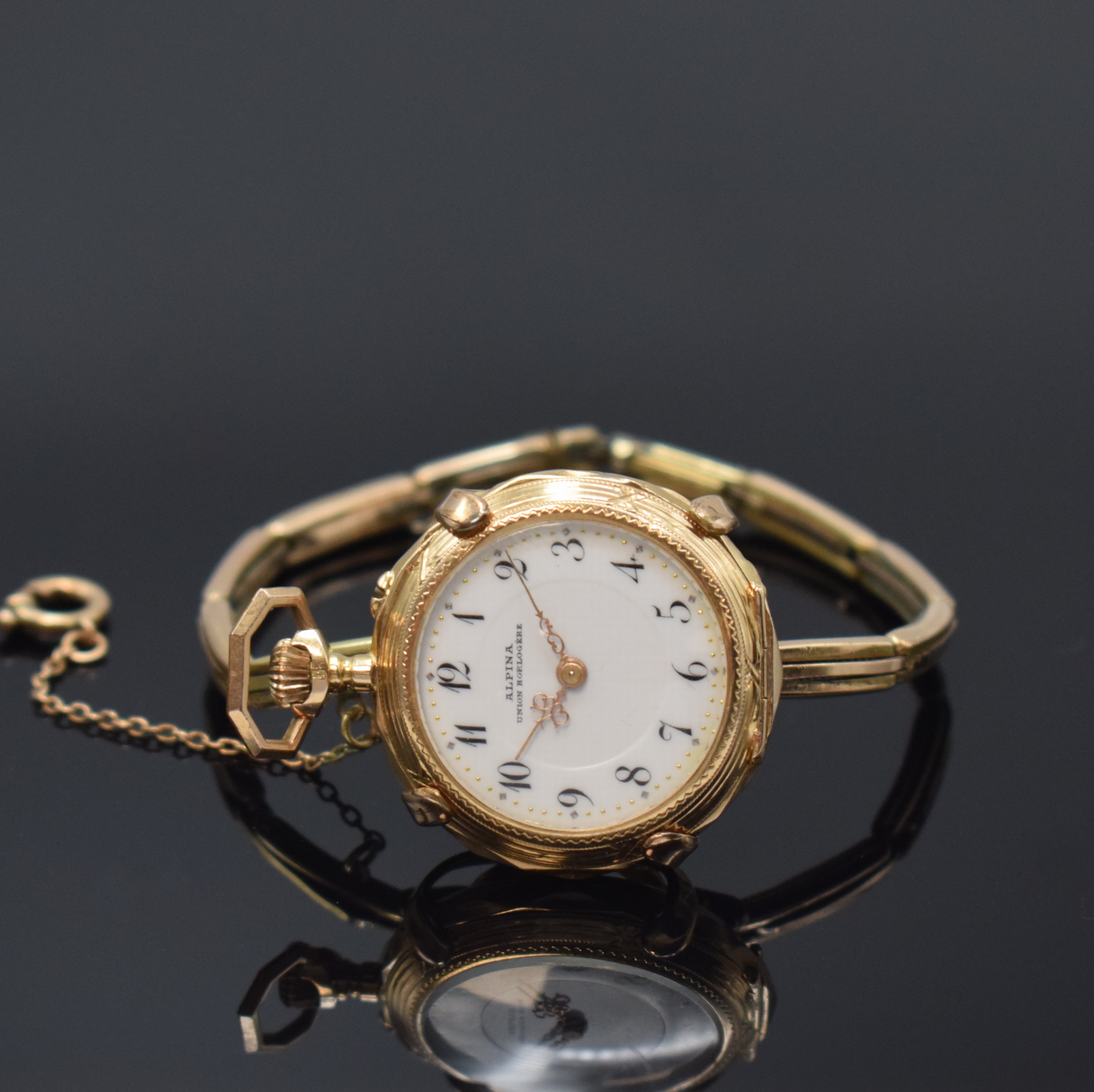 ALPINA UNION HORLOGERE offene Damentaschenuhr in RoseG 585/000 mit vergoldeter Haltespange und Zugglieder, Schweiz um 1905, Geh. l. dell., guill. ...