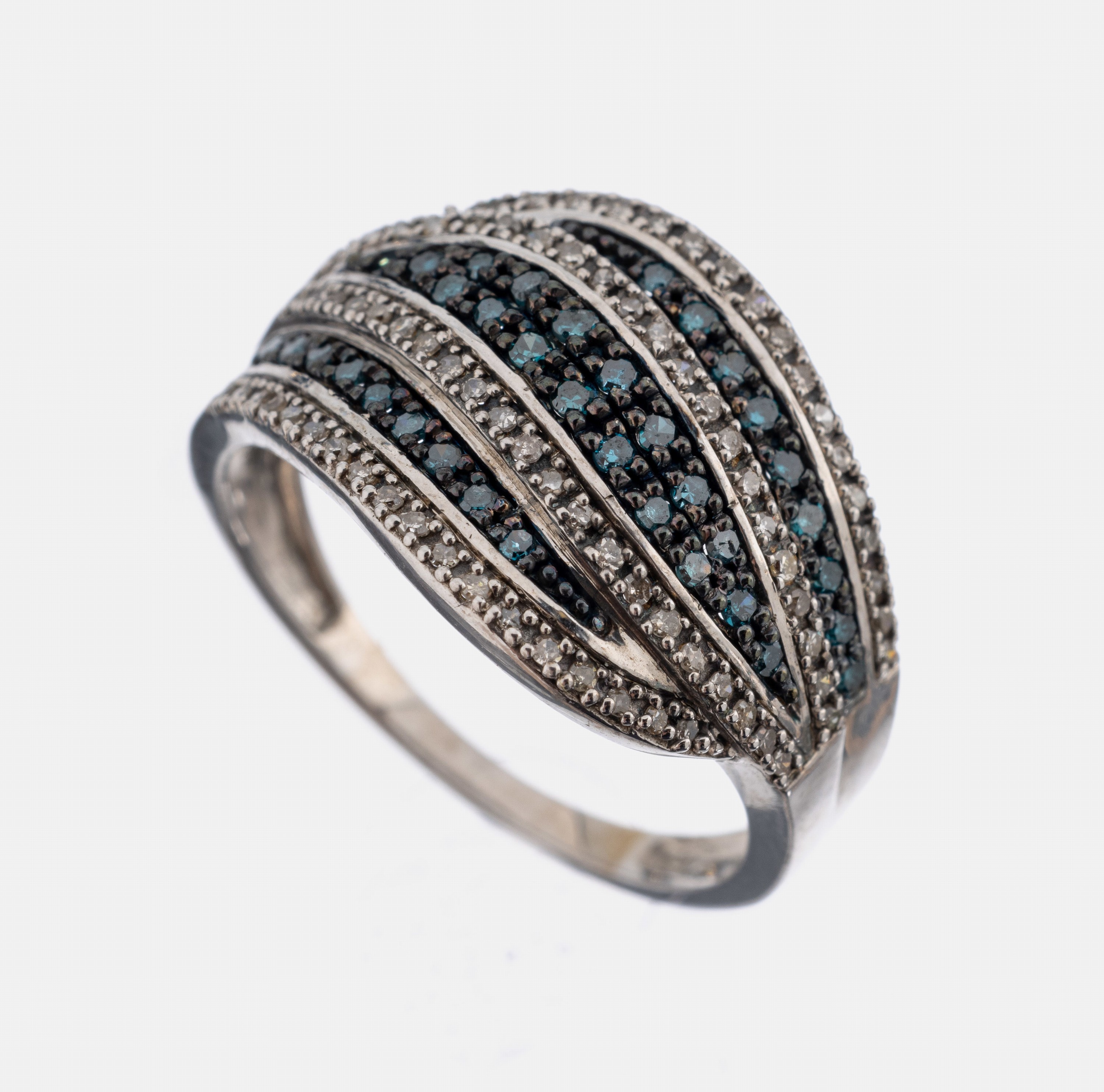 Diamant-Ring, 925er Silber, 8/8-Diamanten zus. ca. 1.0 ct Weiß/p und Blau (beh.), RW 60,ca. 4.1 g