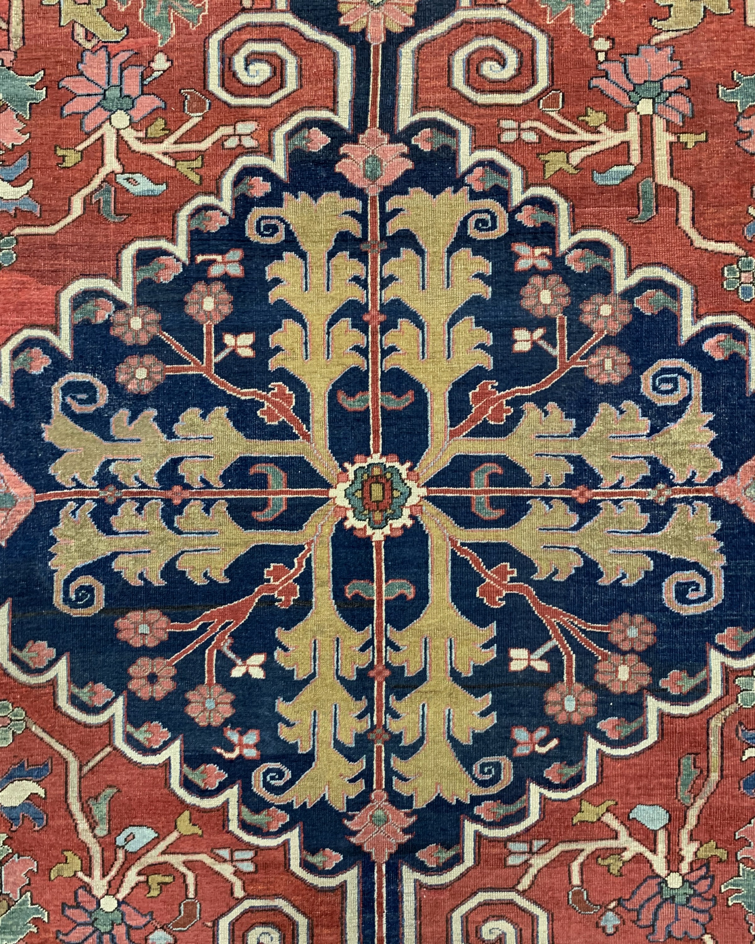 Detail c: Antiker Heriz"Serapi", Persien, 19.Jhd, Wolle auf Baumwolle, ca. 389 x 287 cm, EHZ: 2-3, (fachkundig restauriert).