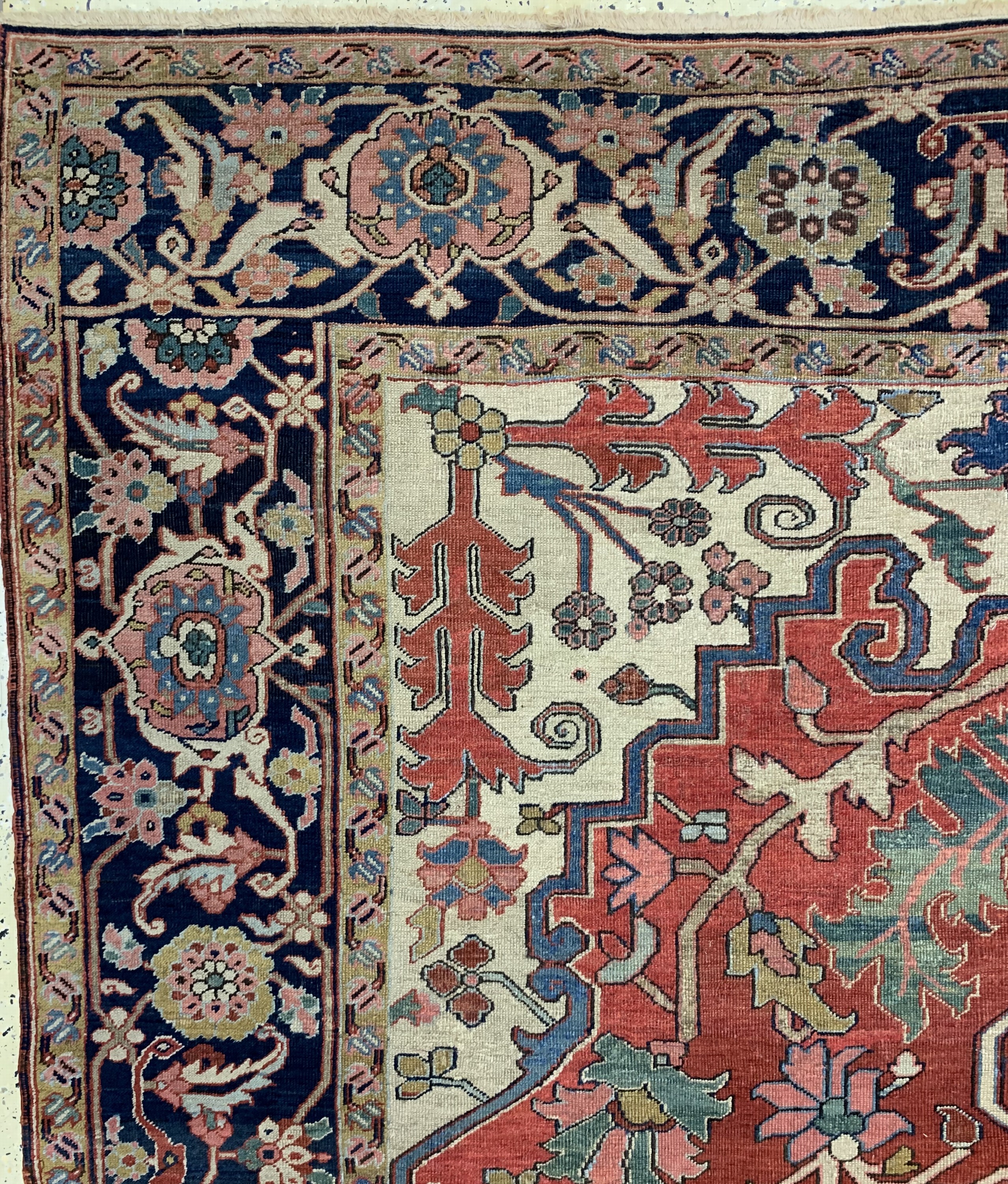 Detail d: Antiker Heriz"Serapi", Persien, 19.Jhd, Wolle auf Baumwolle, ca. 389 x 287 cm, EHZ: 2-3, (fachkundig restauriert).