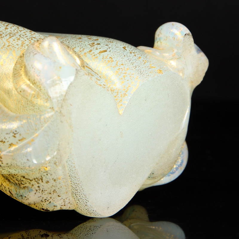 Detail d: Glasskulptur, Ermanno Nason für Cenedese, 1963-1972, farbloses Glas, z.T. opak, eingschmolzener Goldflitter, vollplastische Darstellung einer ...