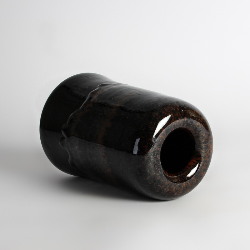 Detail b: Vase, Horst Kerstan, Kunstkeramik, hohe Vase mit nach innen gezogenem Rand, braune Laufglasur, am Boden gemarkt K im Kreis, H. ca. 23.5 cm, B. ...