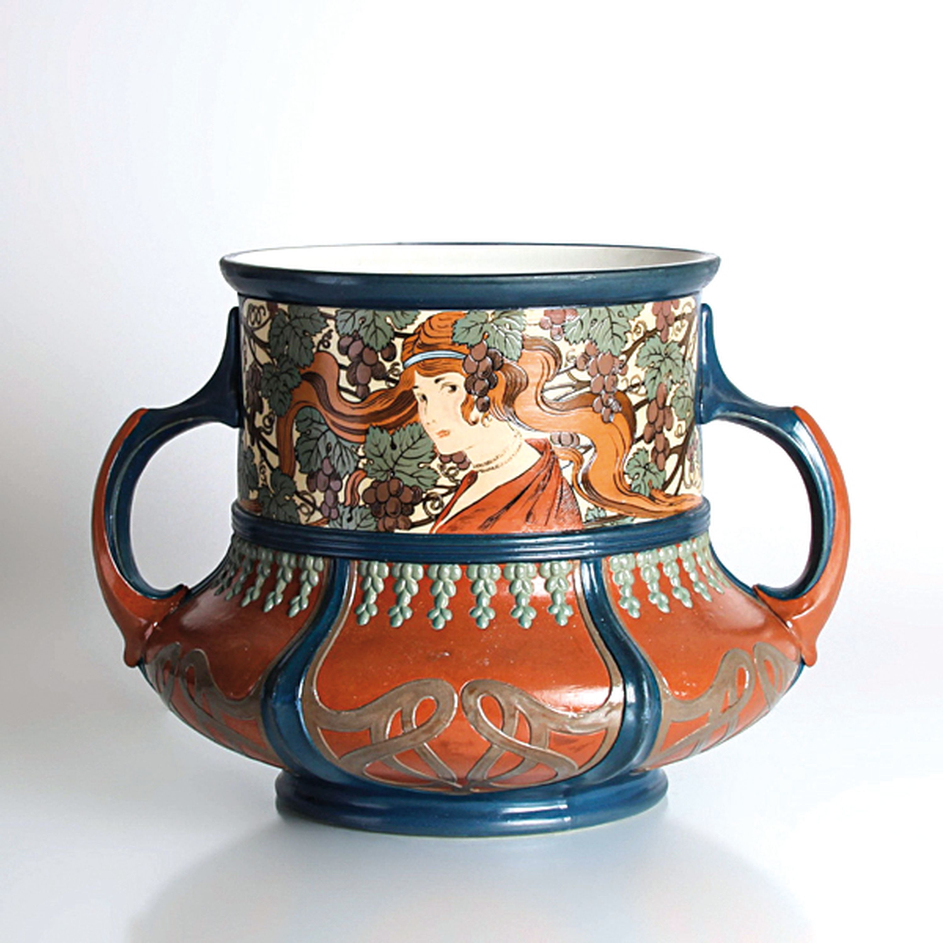 Detail b: Bowle/Gefäß, Jugendstil, Villeroy & Boch, Mettlach, Entwurf wohl Hans Christiansen, Modell 2814, 1909, Feinsteinzeug, bunt staffiert, z.T. geritzt, ...