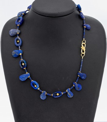 Image Ausgefallenes Lapislazuli Collier, S-Schließe und Zwischenkugeln Silber ...