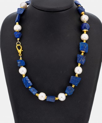 Image 26884478 - Lapislazuli-Perl-Collier, S-Schließe und Zwischenmonturen Silber vergoldet, 10 ...