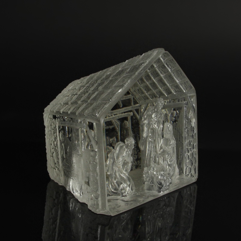 Detail g: Glaskunst-Objekt, Kristian Klepsch, Mizzi Glashütte, Uttendorf, Weihnachtskrippe, farbloses Glas, geschliffen und geätzt, mehrdimensionaler Dekor, ...
