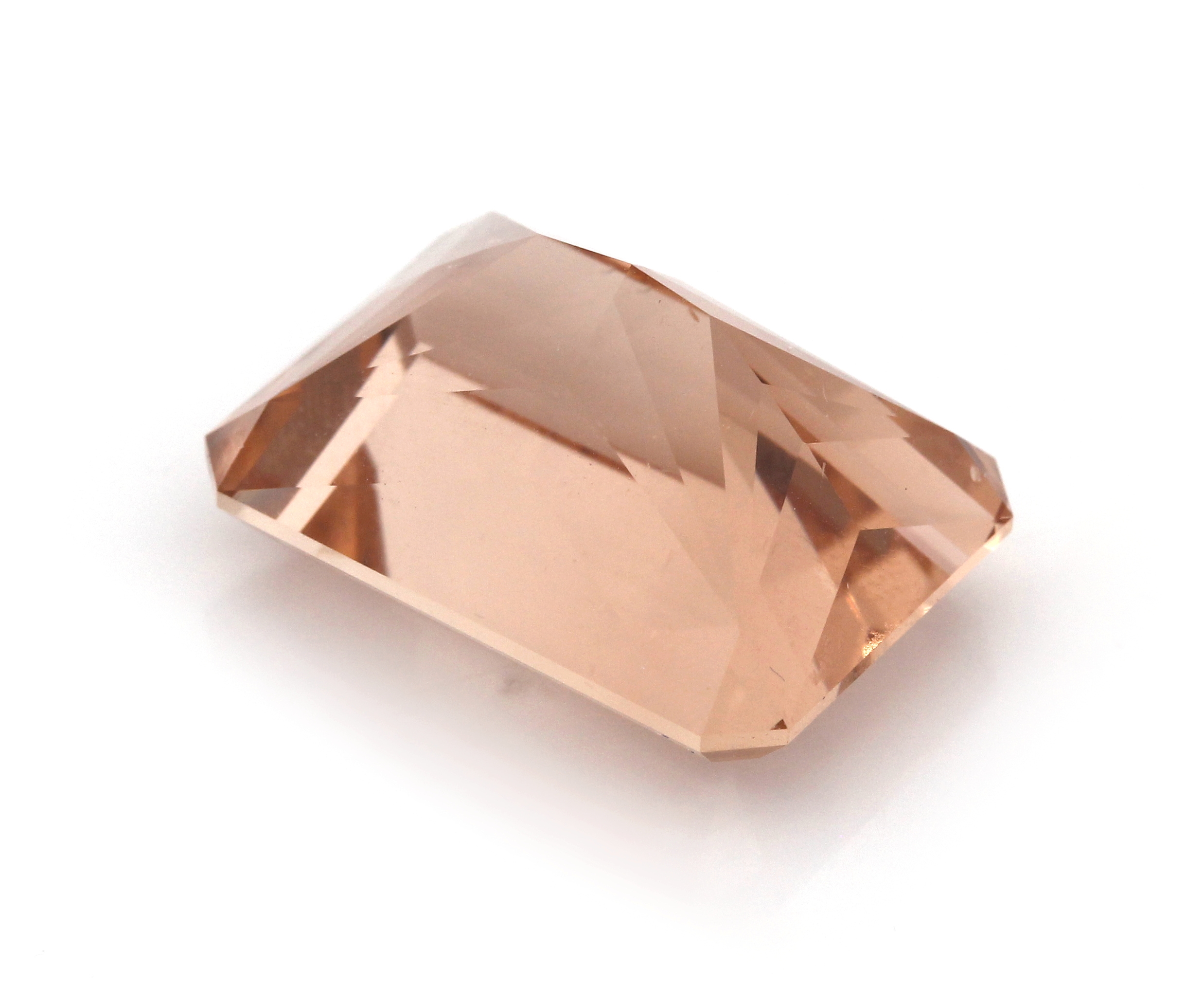 Detail b: Loser Imperial Topas, ca. 31.59 ct, oktogonaler Treppenschliff
