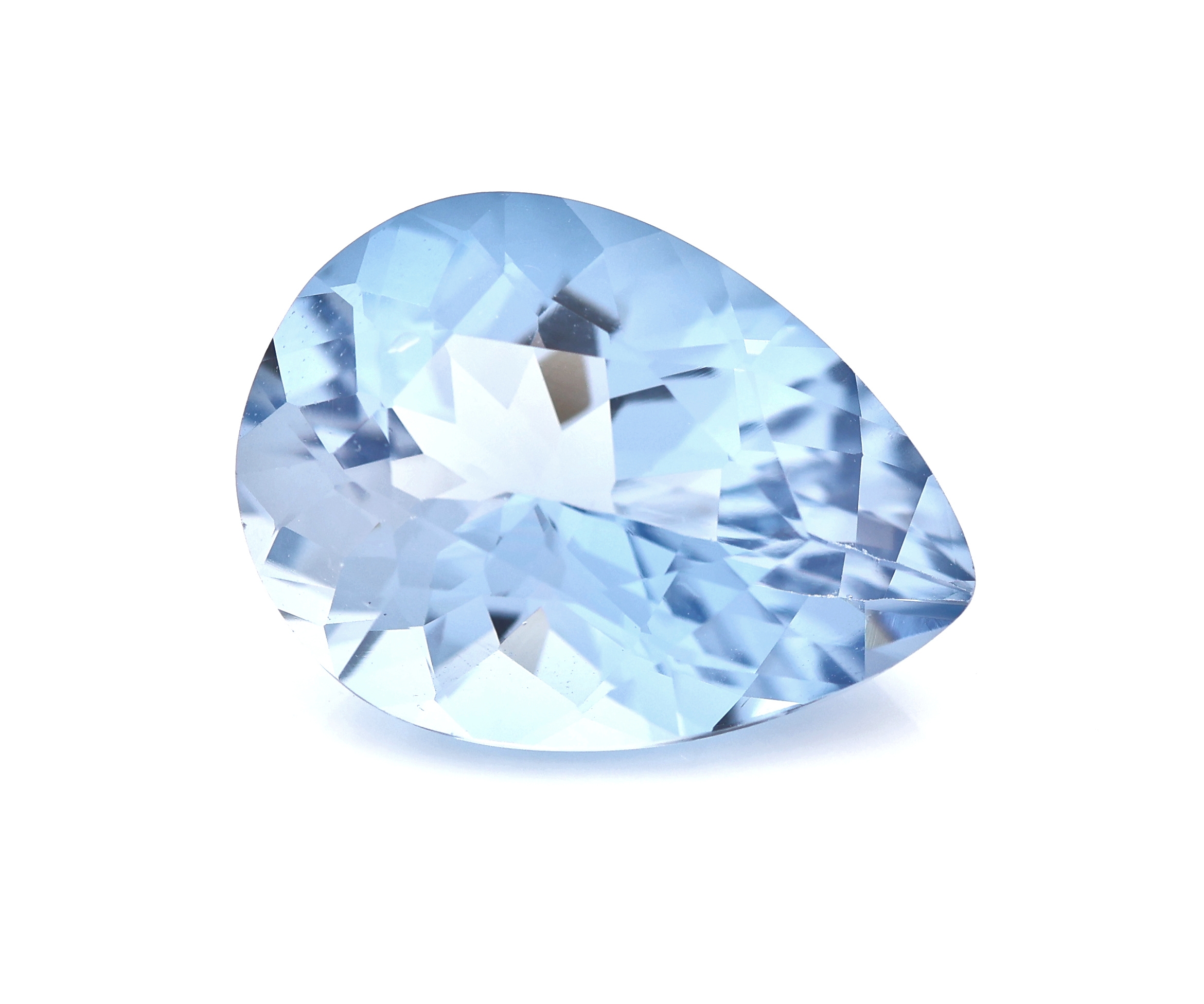 Detail a: Loser Aquamarin, ca. 10.24 ct, facett. Tropfen
