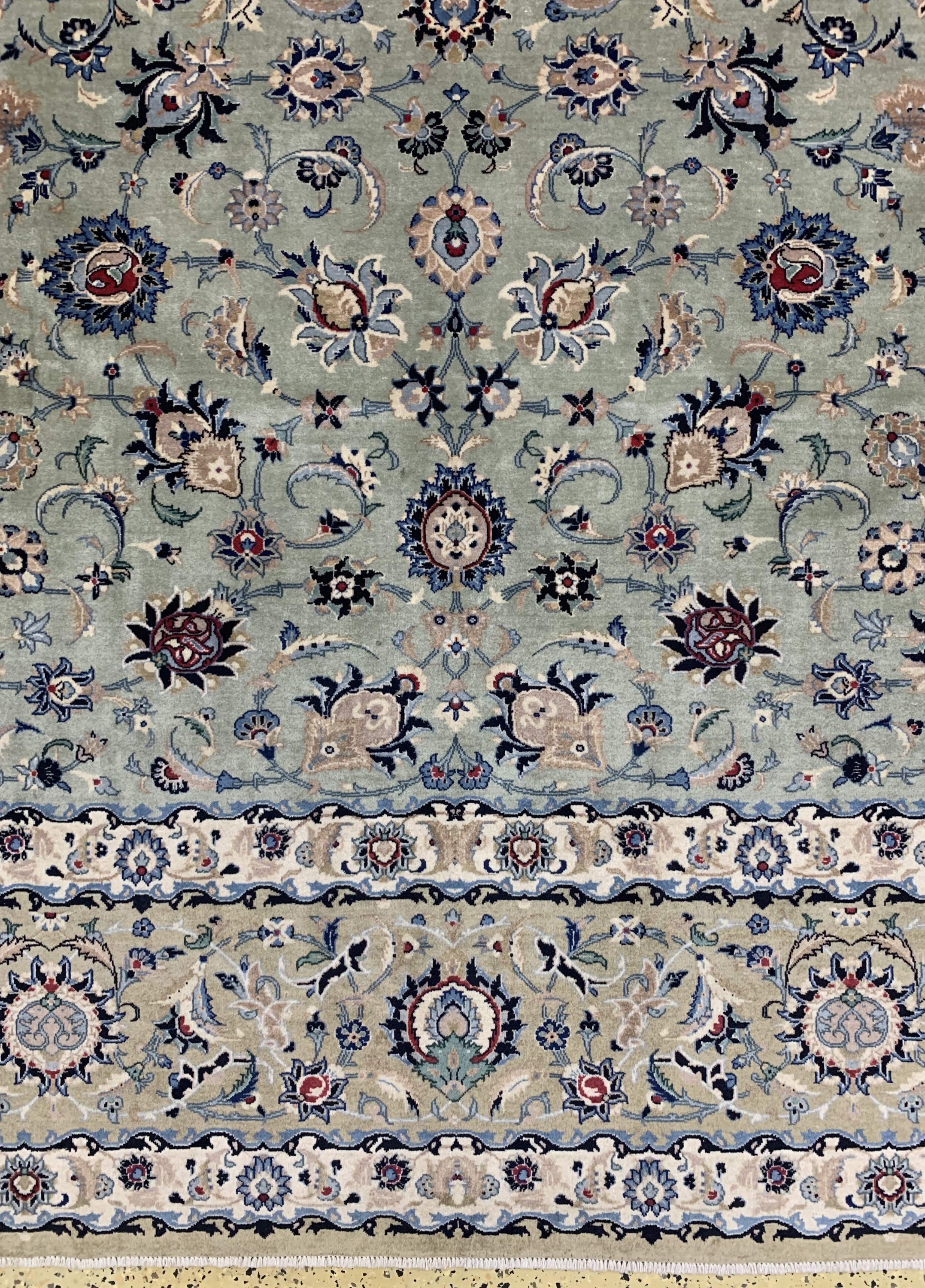 Detail b: Keschan fein sign., Persien, Mitte 20.Jhd.,Korkwolle, ca. 453 x 353 cm, EHZ: 2, leicht verblasst