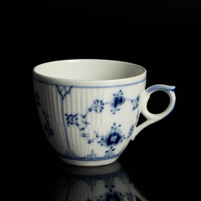 Detail f: Kaffeeset, Royal Copenhagen, 2.Hälfte 20.Jh., Musselmalet, Porzellan, unterglasurblauer Dekor, 6 Kaffeetassen mit UT, Kaffeekanne, Alterssp.