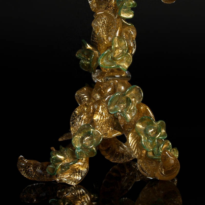 Detail a: Glasleuchter, Ermanno Nason für Cenedese, Murano, Italien, 1963-72, farbloses und grün eingefärbtes Glas, Goldmalerei,Rosenrankenform mit ...