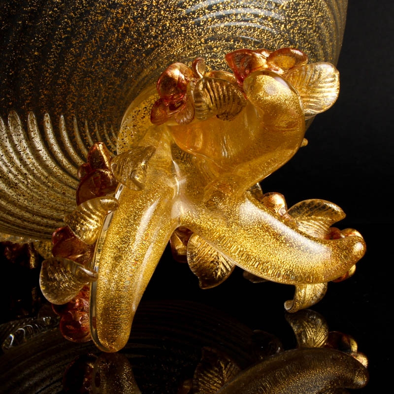 Detail e: Große Zierschale, Ermanno Nason für Cenedese, Murano, Italien, 1963-72, farbloses Glas, reiche Goldmalerei, vierfach eingekniffene Form, auf ...