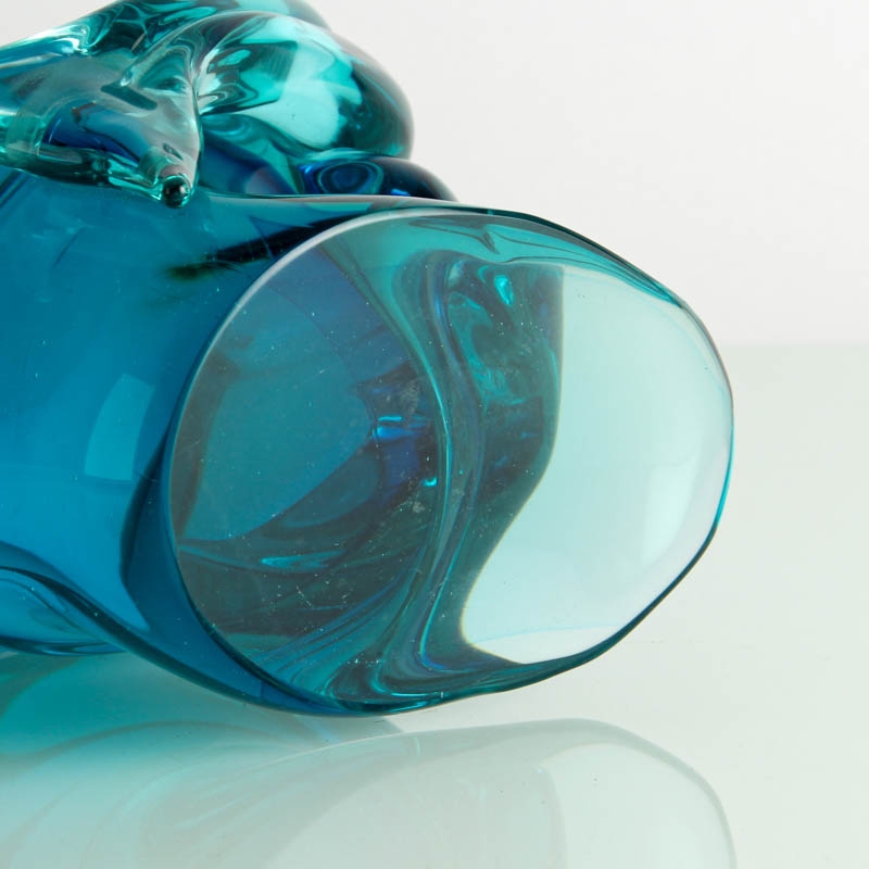 Detail f: Glasskulptur einer Meerjungfrau, Ermanno Nason für Cenedese, Murano, Italien, 1963-72, türkis eingefärbtes Glas, auf einerWelle sitzende ...