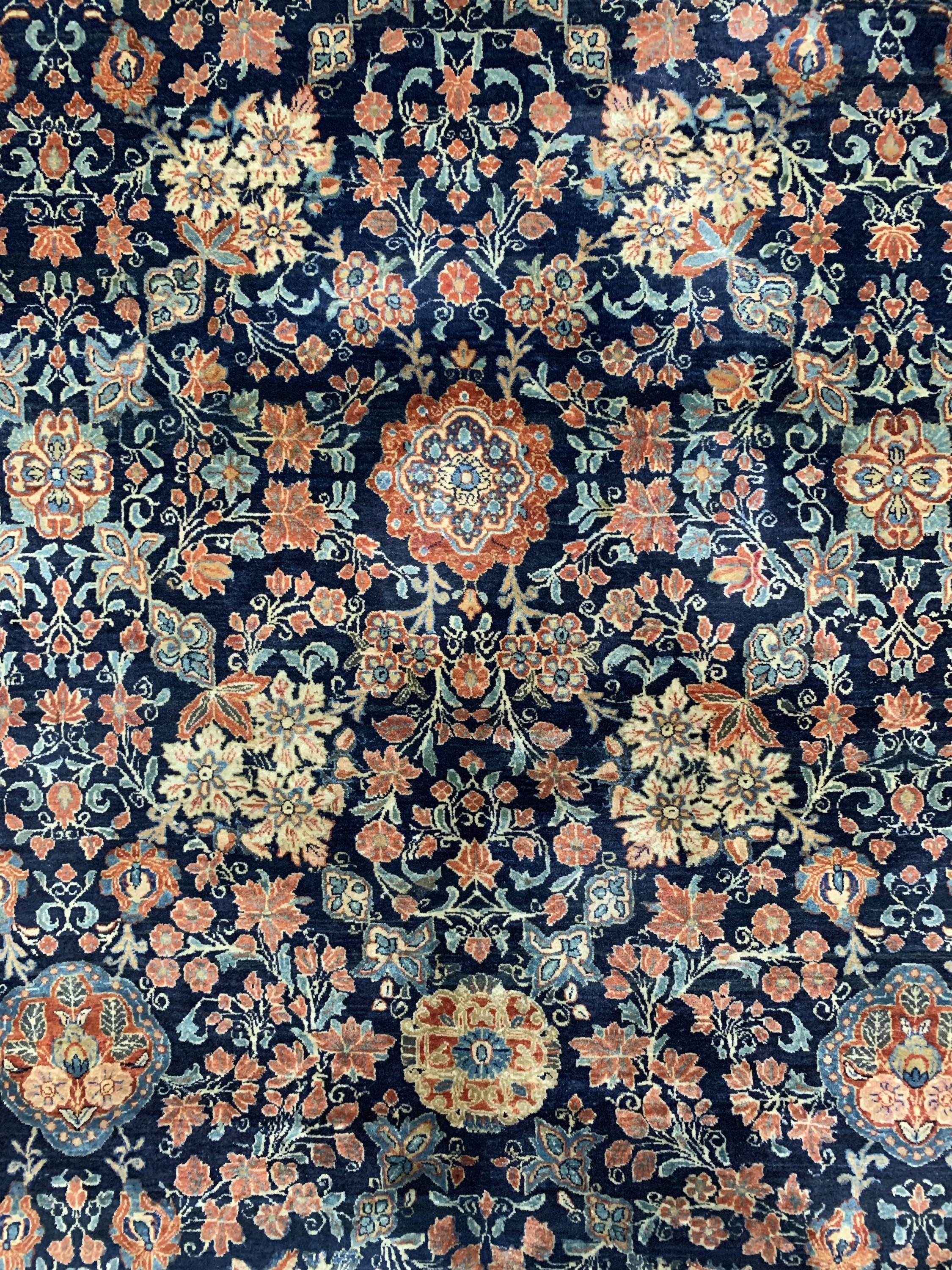 Detail d: Us-Re-Import Sarogh antik, Persien, um 1900, Wolle auf Baumwolle, ca. 445 x 370 cm, EHZ: 2