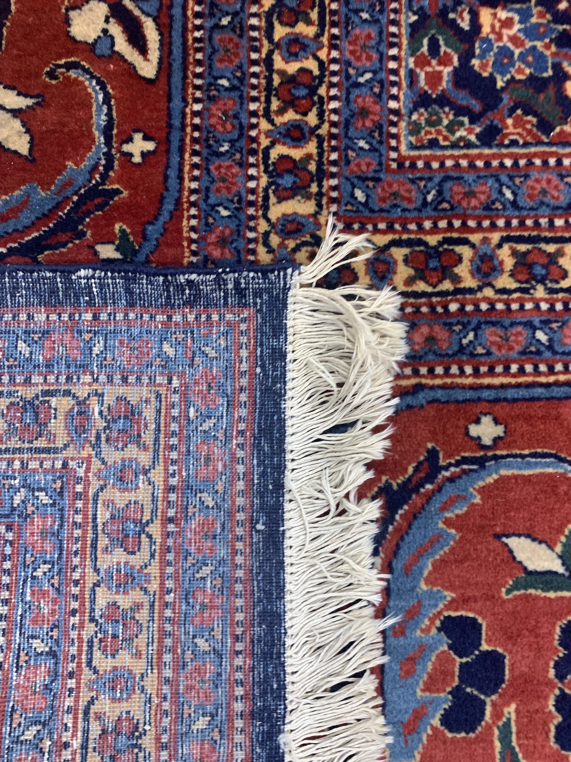 Detail h: Täbriz fein(50 Raj), Persien, Anfang 20.Jhd, Korkwolle auf Baumwolle, ca. 500 x 370cm, EHZ: 2, (restauriert)