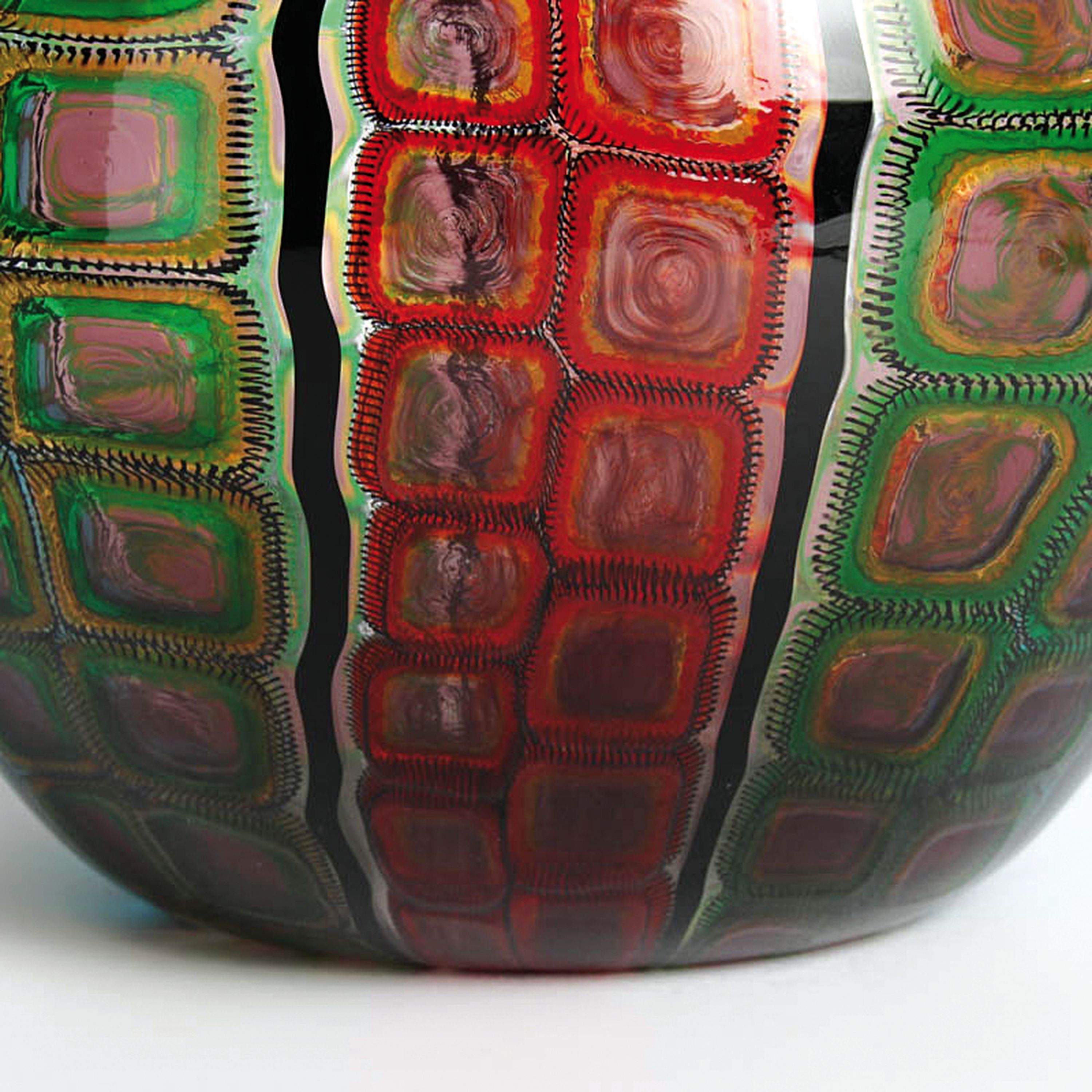 Detail d: Glasvase, Adriano Dalla Valentina (geb. 1945),Murano, Italien, farbloses Glas, geometrisierende Murrinen-Einschmelzungen in blau, rot, grün und ...