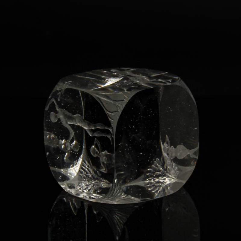 Detail e: Glaskunst-Objekt/Paperweight, Kristian Klepsch, Mizzi Glashütte, Uttendorf, farbloser Glaswürfel, geschliffen und geätzt, Reliefdekor "Adam & ...