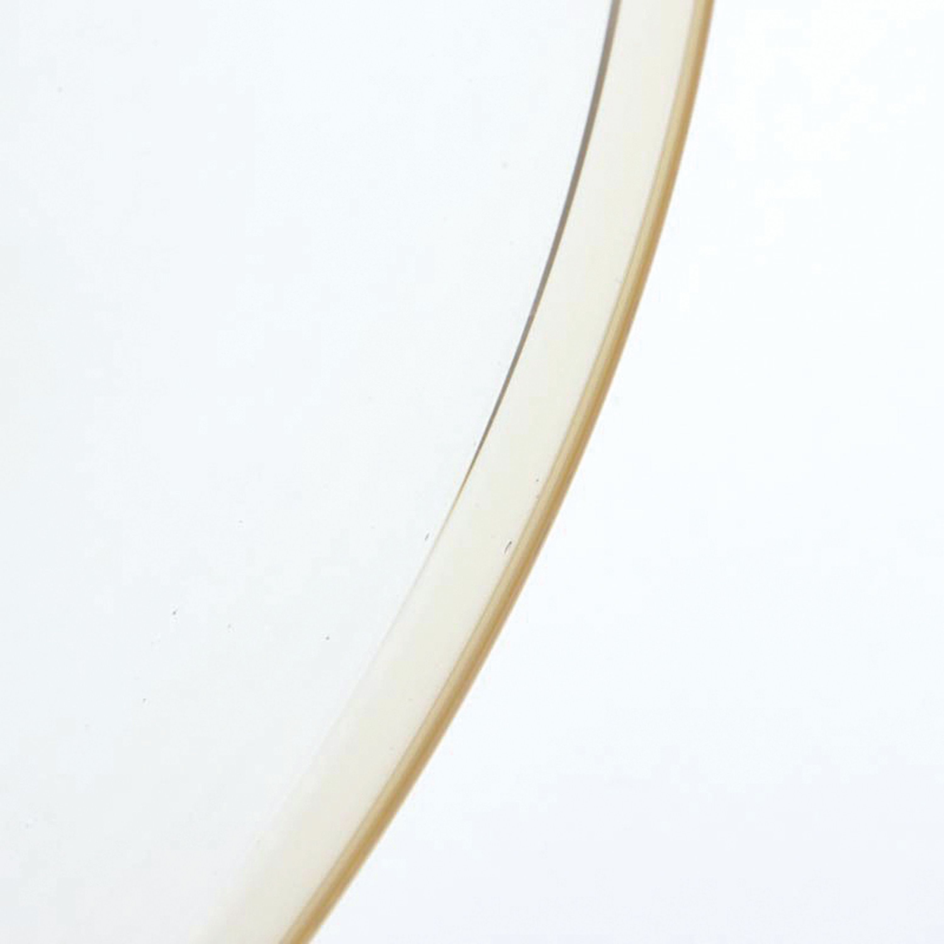 Detail e: Große Glasschale, wohl Vetri Soffiati Cappellin Venini, Murano, Italien, 1.Hälfte 20. Jh., dünnwandiges honiggelbes Glas, D. 42 cm