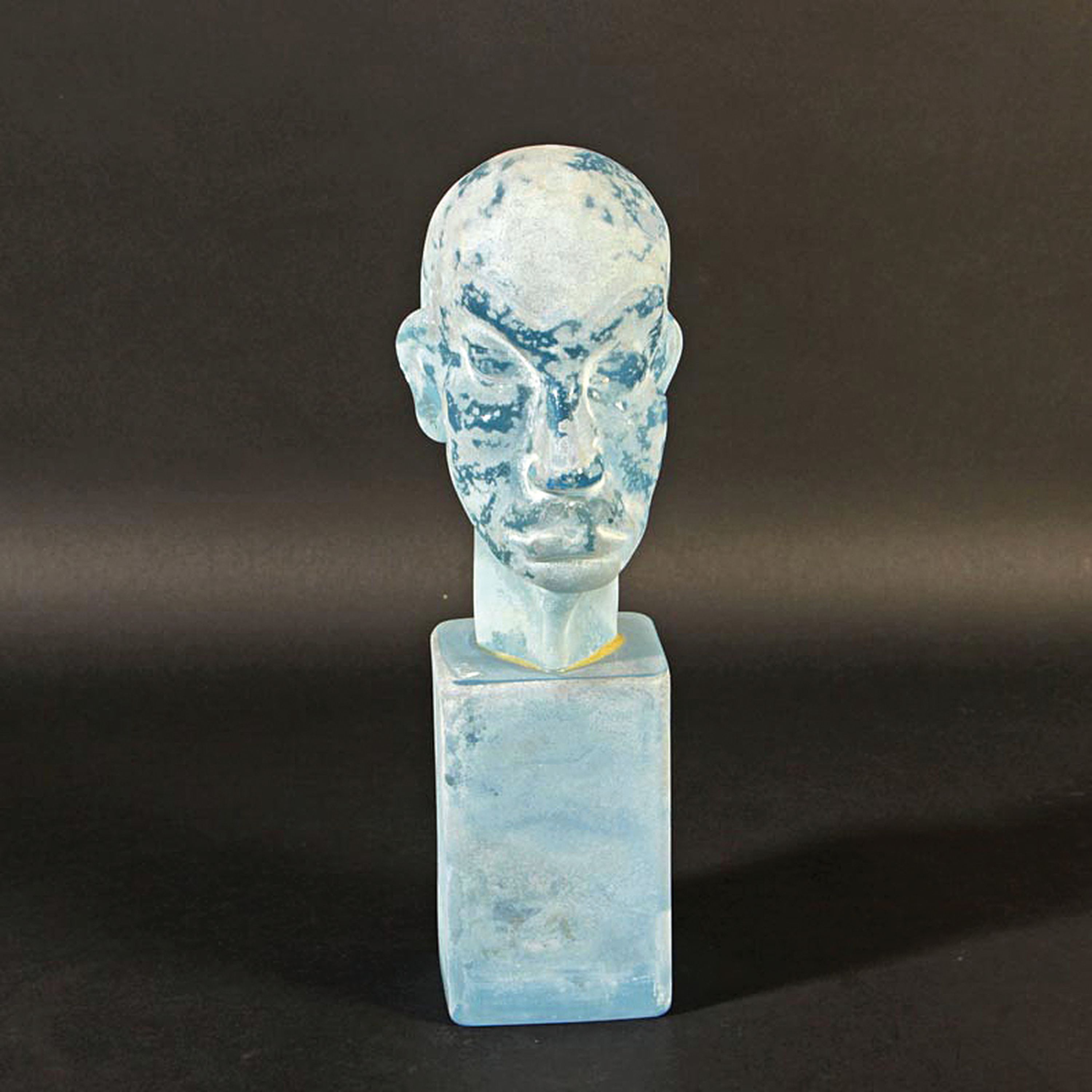 Vetro a scavo-Skulptur, Ermanno Nason für Cenedese, Murano, Italien, hellblaues Glas, matte und aufgeraute Oberfläche in Vetro a scavo-Technik, ...