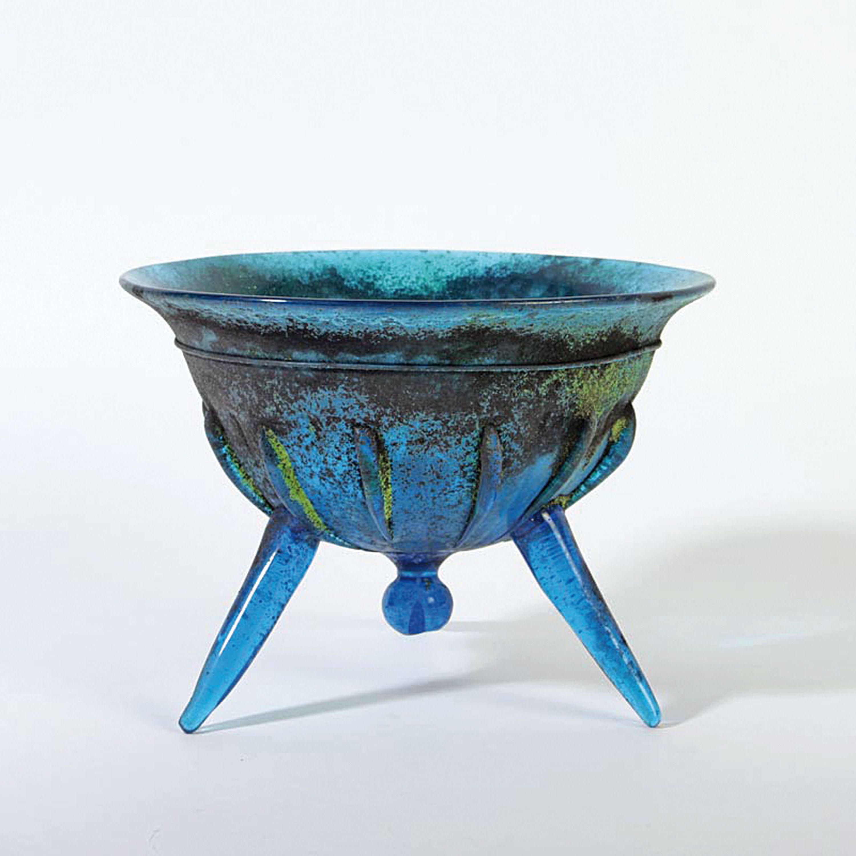 Schale nach antikem Vorbild, Ermanno Nason für Cenedese, Murano, Italien, petrolblaues Glas, aufgerauhte Oberfläche in Vetro a scavo-Technik, drei ...
