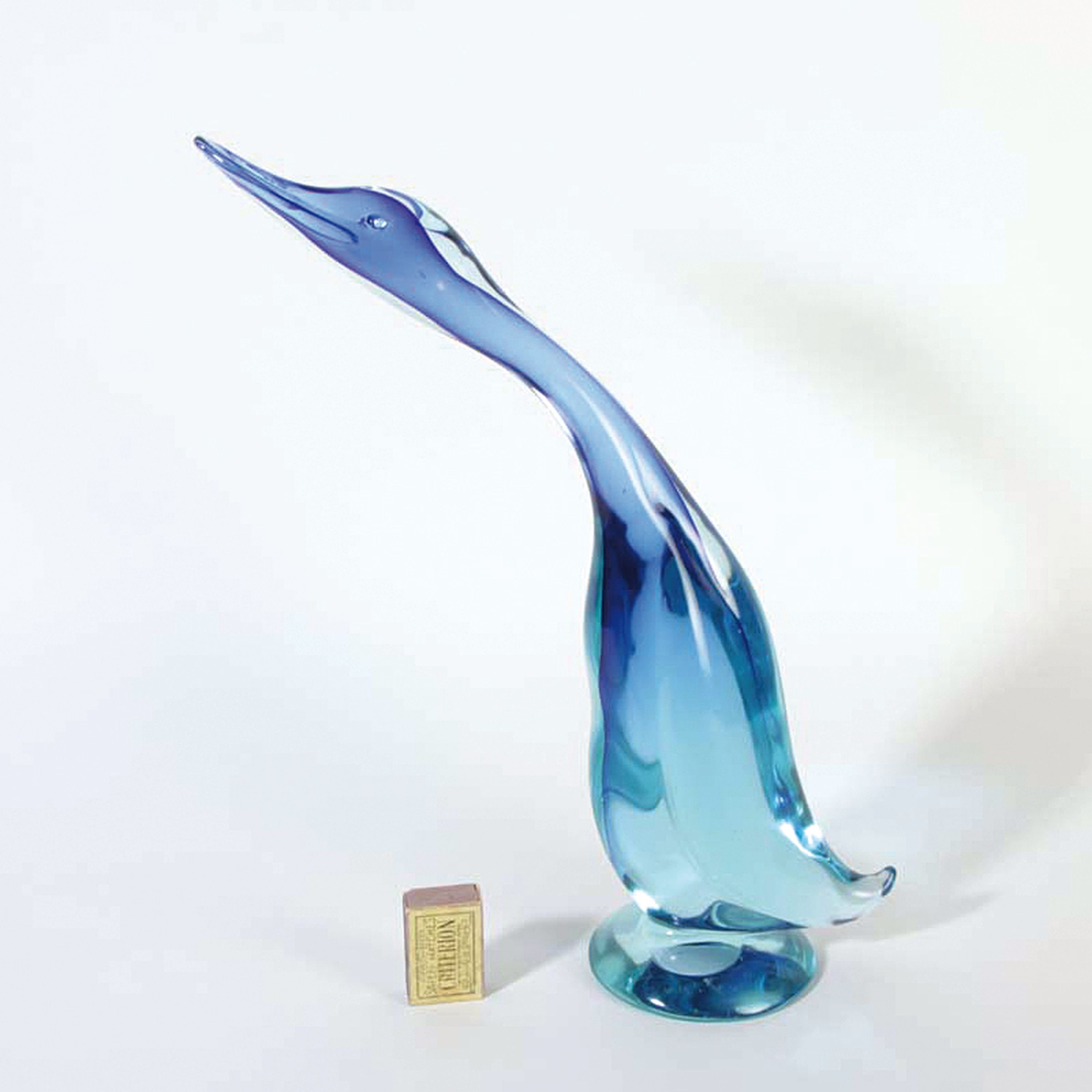 Detail b: Glasskulptur, Flavio Poli für Seguso, 1960er Jahre, sommerso, blaues Glas mit türkisem Innenüberfang, H. ca. 42cm