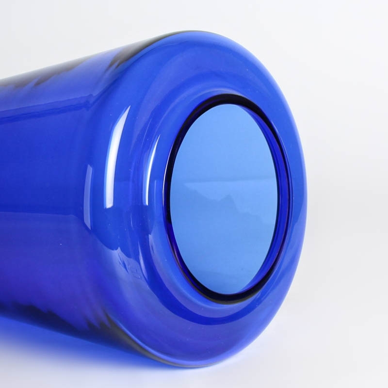 Detail c: Große Deckelvase, Cenedese Murano, 1980er Jahre, mundgeblasenes blaues Glas, H. ca. 37cm