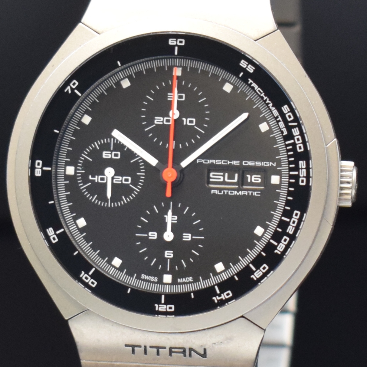 Detail a: PORSCHE DESIGN Heritage auf 911 Stück limitierter Armbandchronograph Referenz P6530 in Titan, Schweiz um 2010, Automatik, orig. Gliederband m. dopp. ...