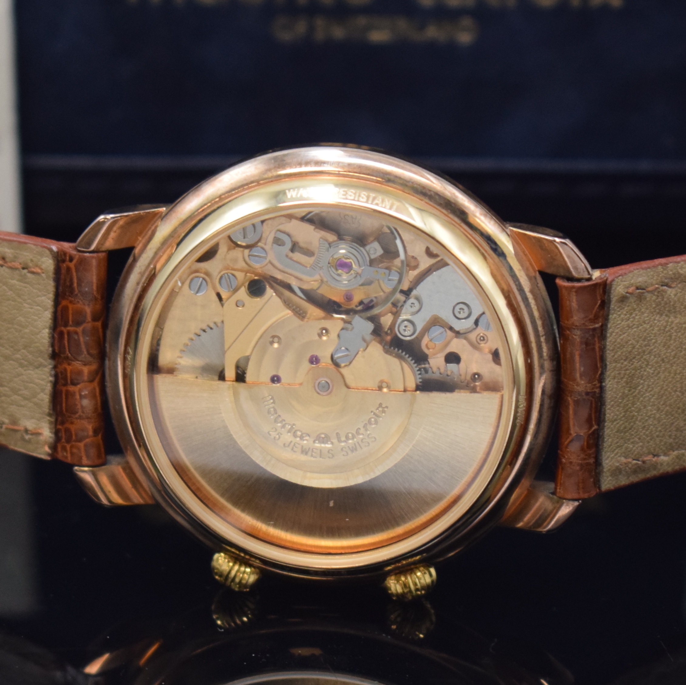 Detail d: MAURICE LACROIX Herrenarmbanduhr mit Wecker Referenz 22197, Schweiz verk. lt. beil. Pap. 03/1991, Automatik, verg. Geh. beids. vergl., orig. ...